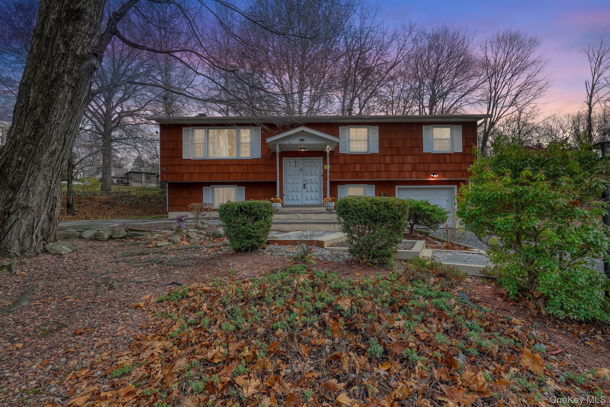 1 Townsend Street, New Windsor, NY 12553