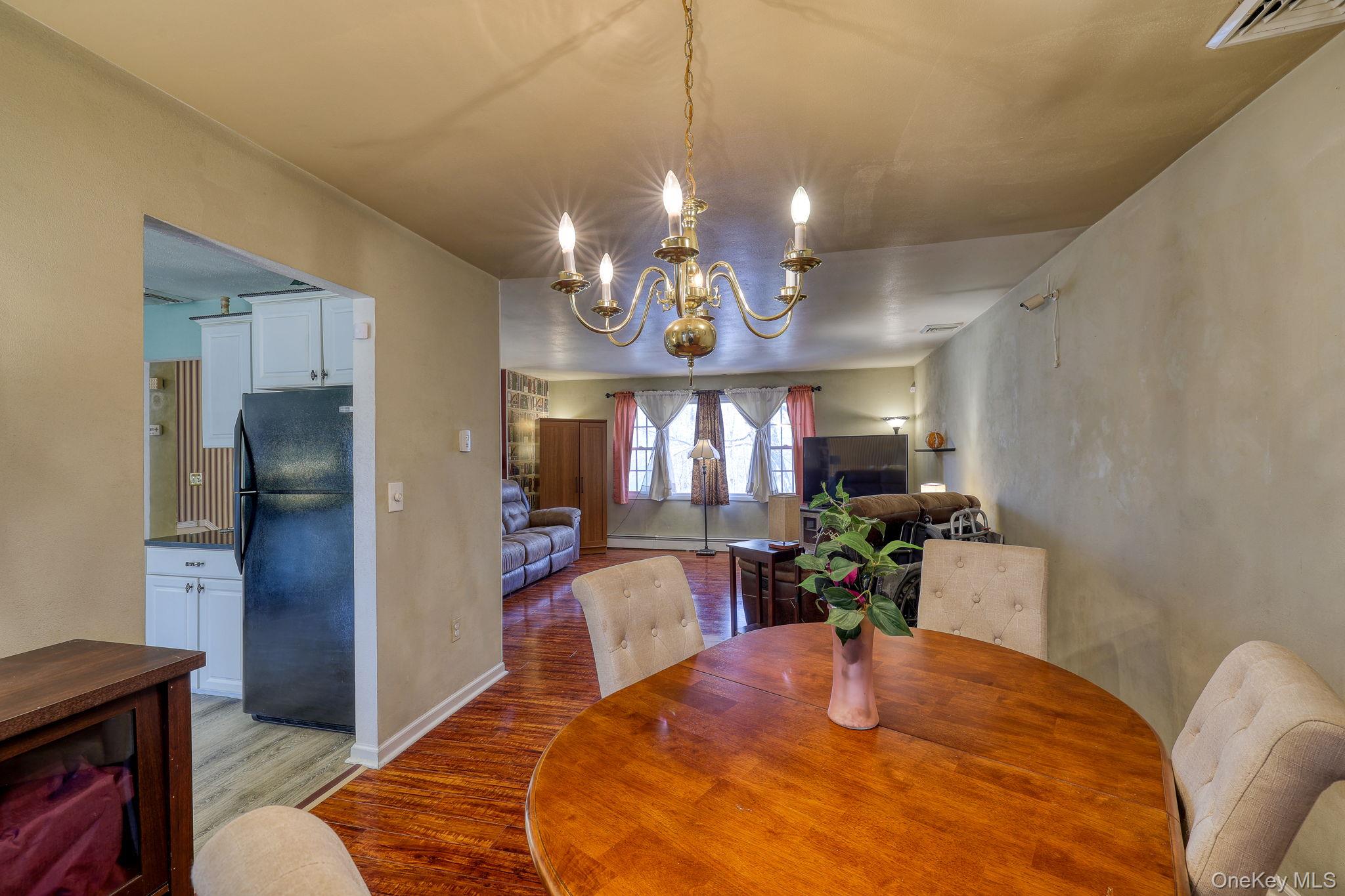 1 Townsend Street, New Windsor, NY 12553