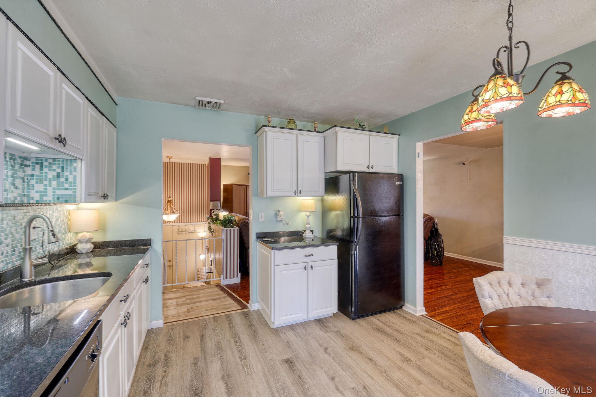 1 Townsend Street, New Windsor, NY 12553