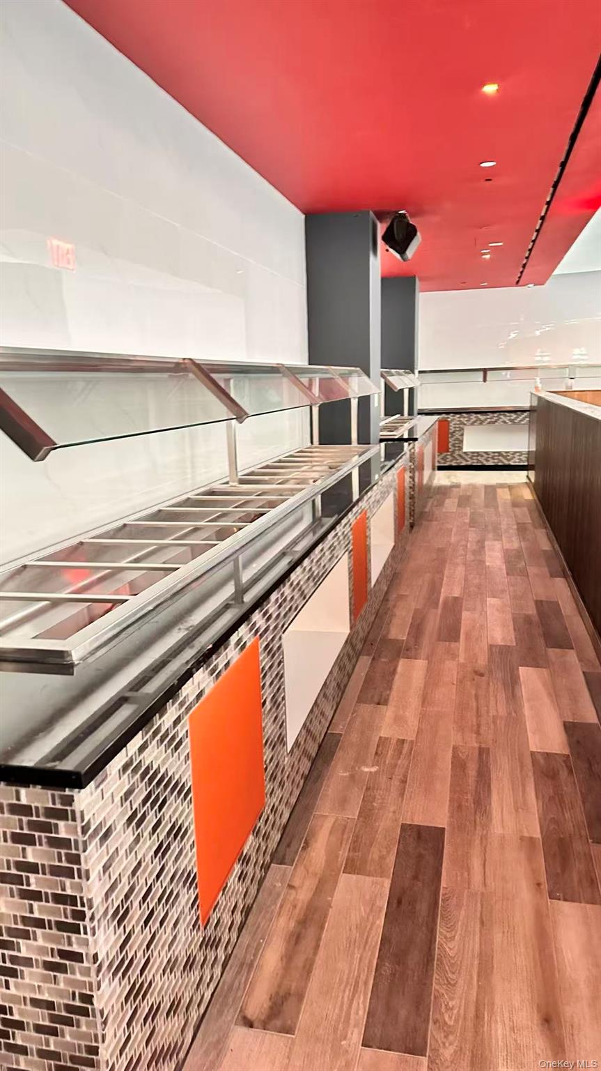 47-17 crescent st, Long Island City, NY 11101