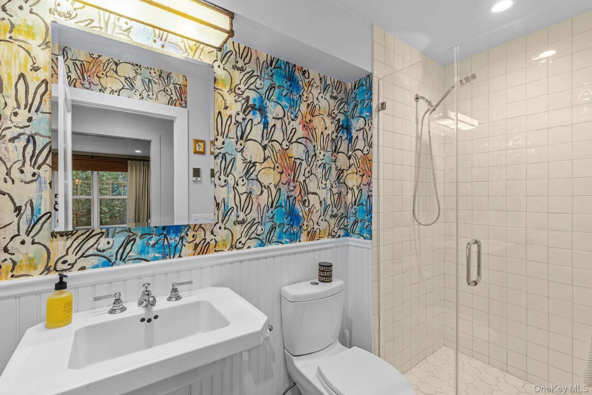 4 Two Rod Highway, Wainscott, NY 11975