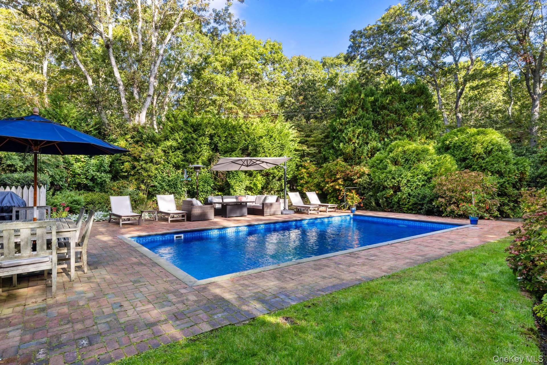 4 Two Rod Highway, Wainscott, NY 11975