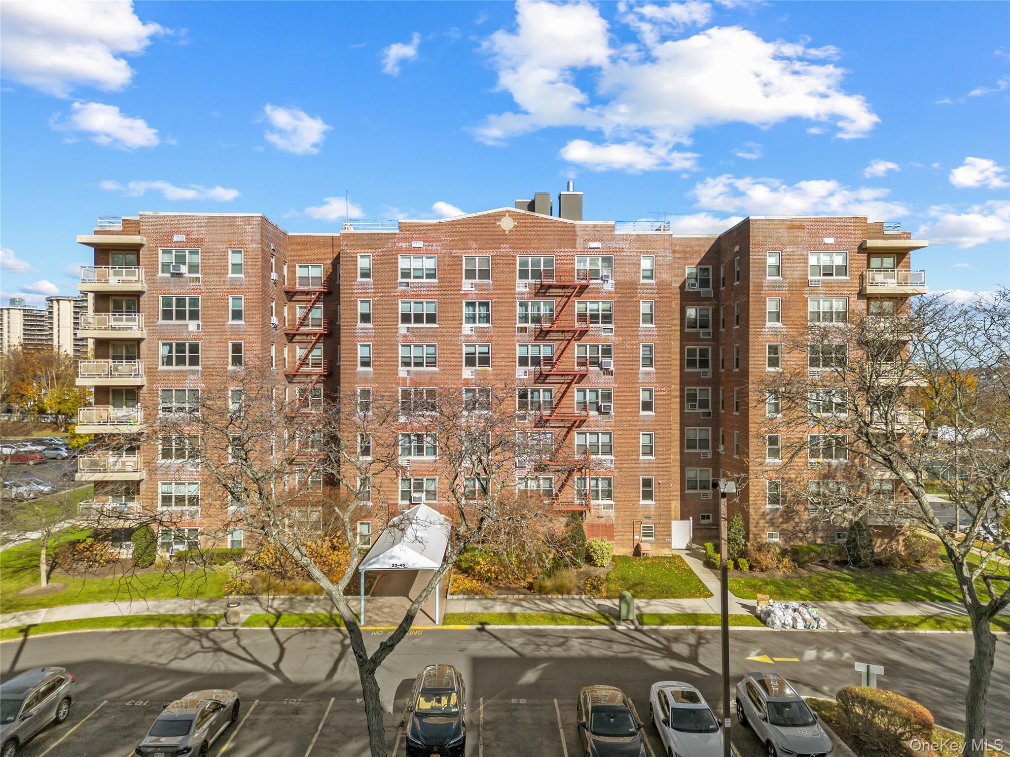23-45 Bell Boulevard # 5G, Bayside, NY 11360