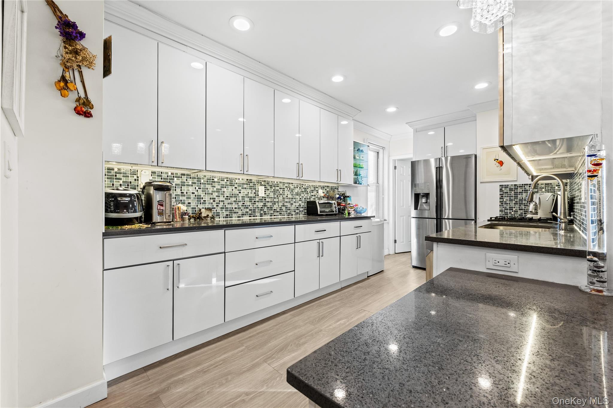 23-45 Bell Boulevard # 5G, Bayside, NY 11360