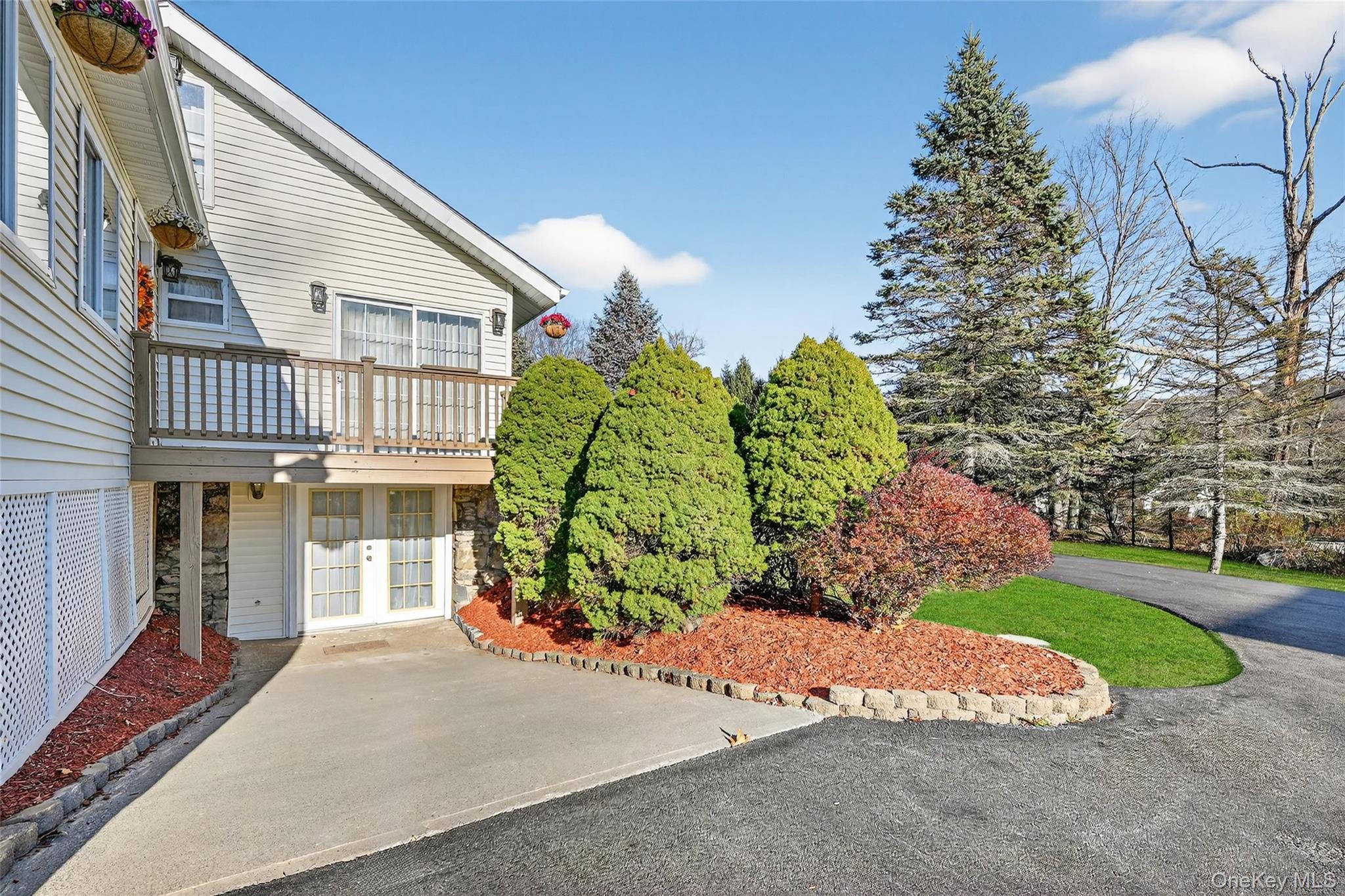 17 Pine Hill Road, Highland Mills, NY 10930