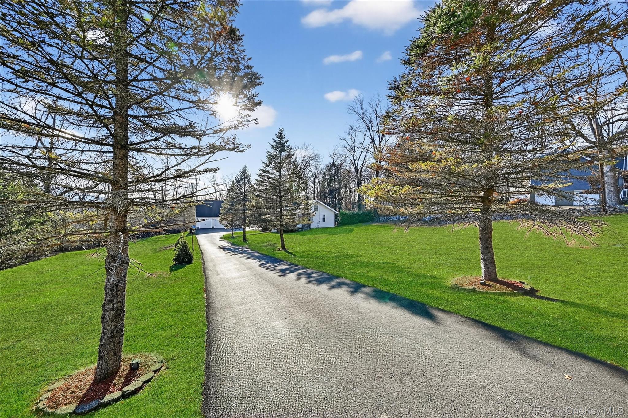 17 Pine Hill Road, Highland Mills, NY 10930