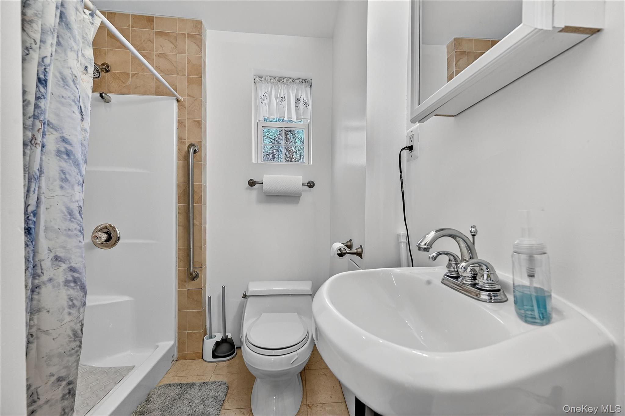 17 Pine Hill Road, Highland Mills, NY 10930