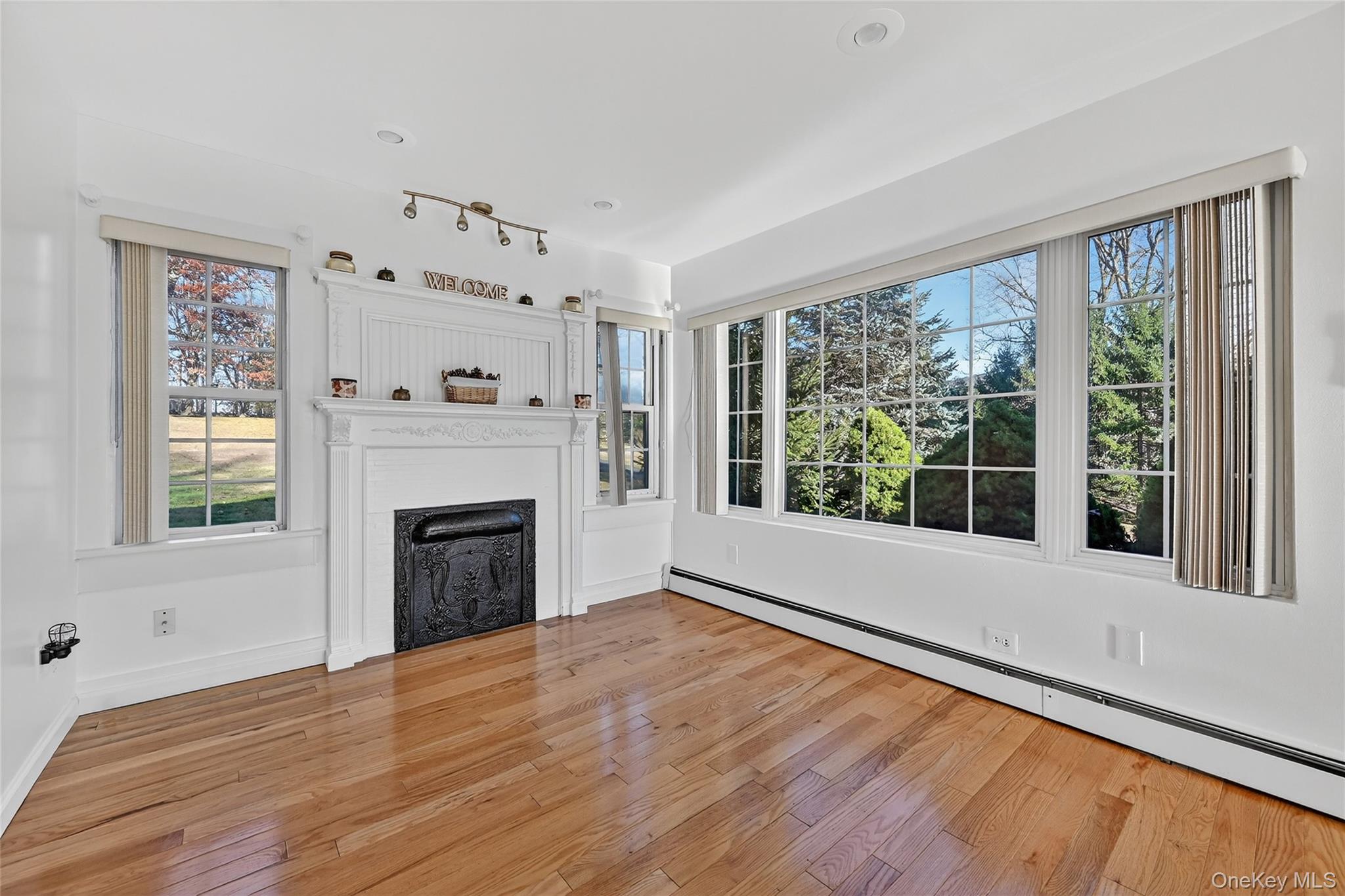 17 Pine Hill Road, Highland Mills, NY 10930