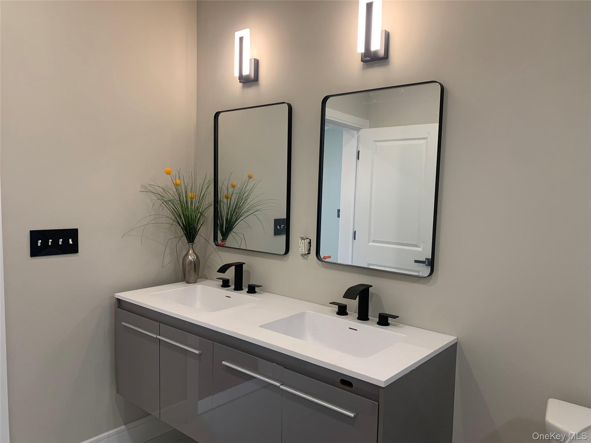 37 East Avenue, Washingtonville, NY 10992