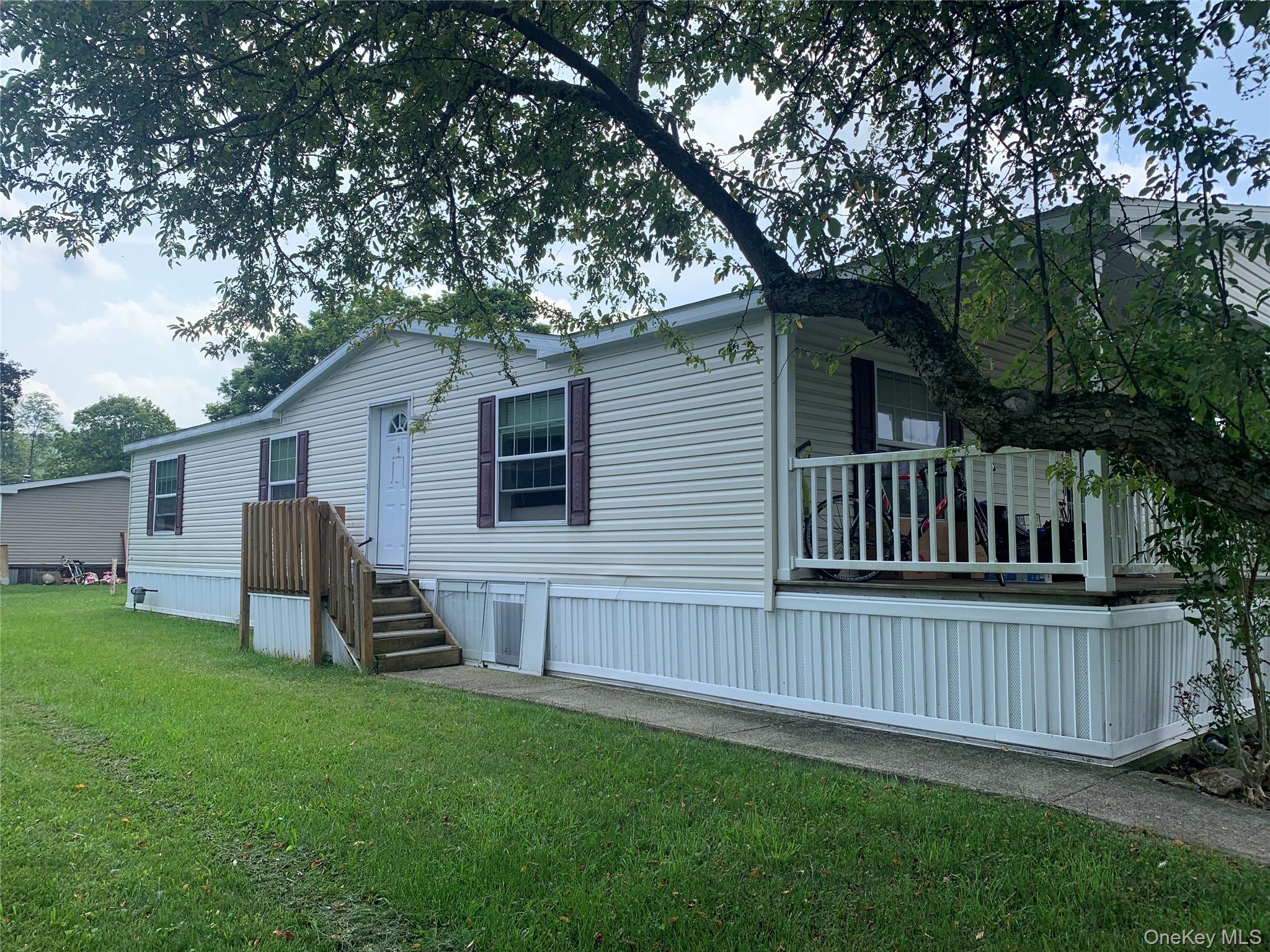 37 East Avenue, Washingtonville, NY 10992