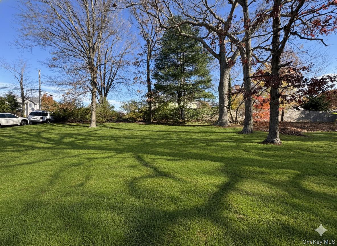 4 Washington Avenue, Smithtown, NY 11787