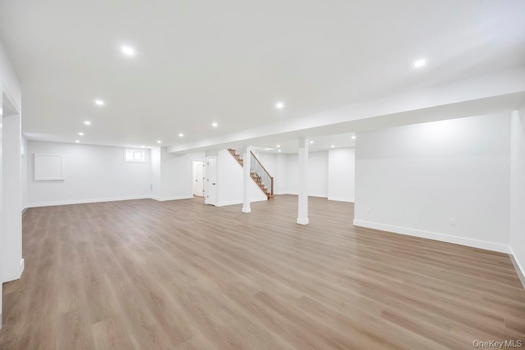 41 Coachman Lane, Levittown, NY 11756