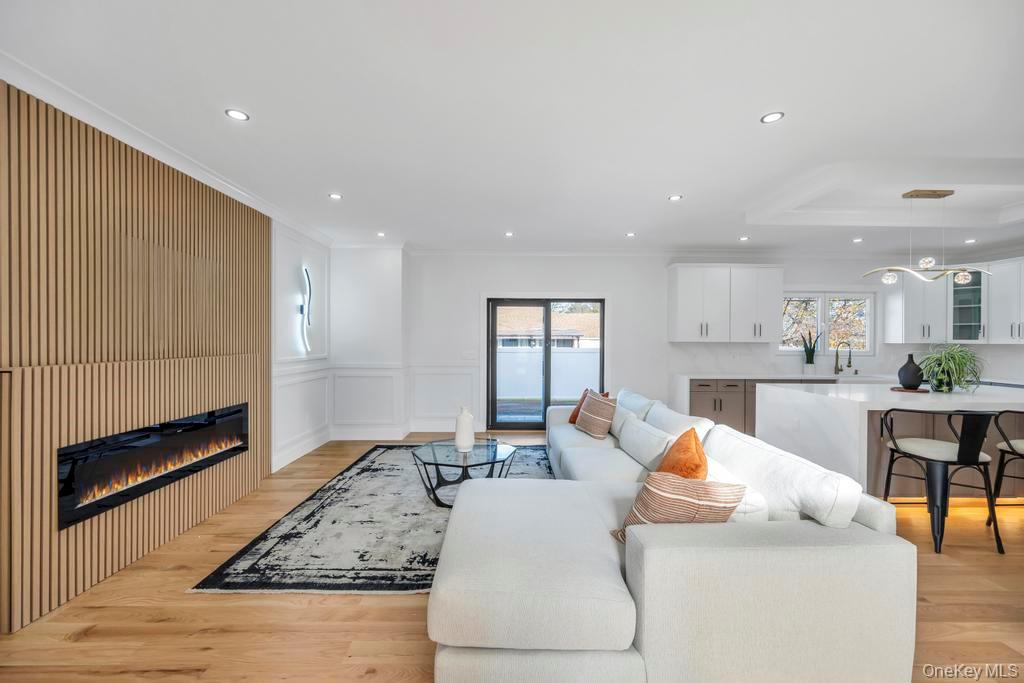 41 Coachman Lane, Levittown, NY 11756