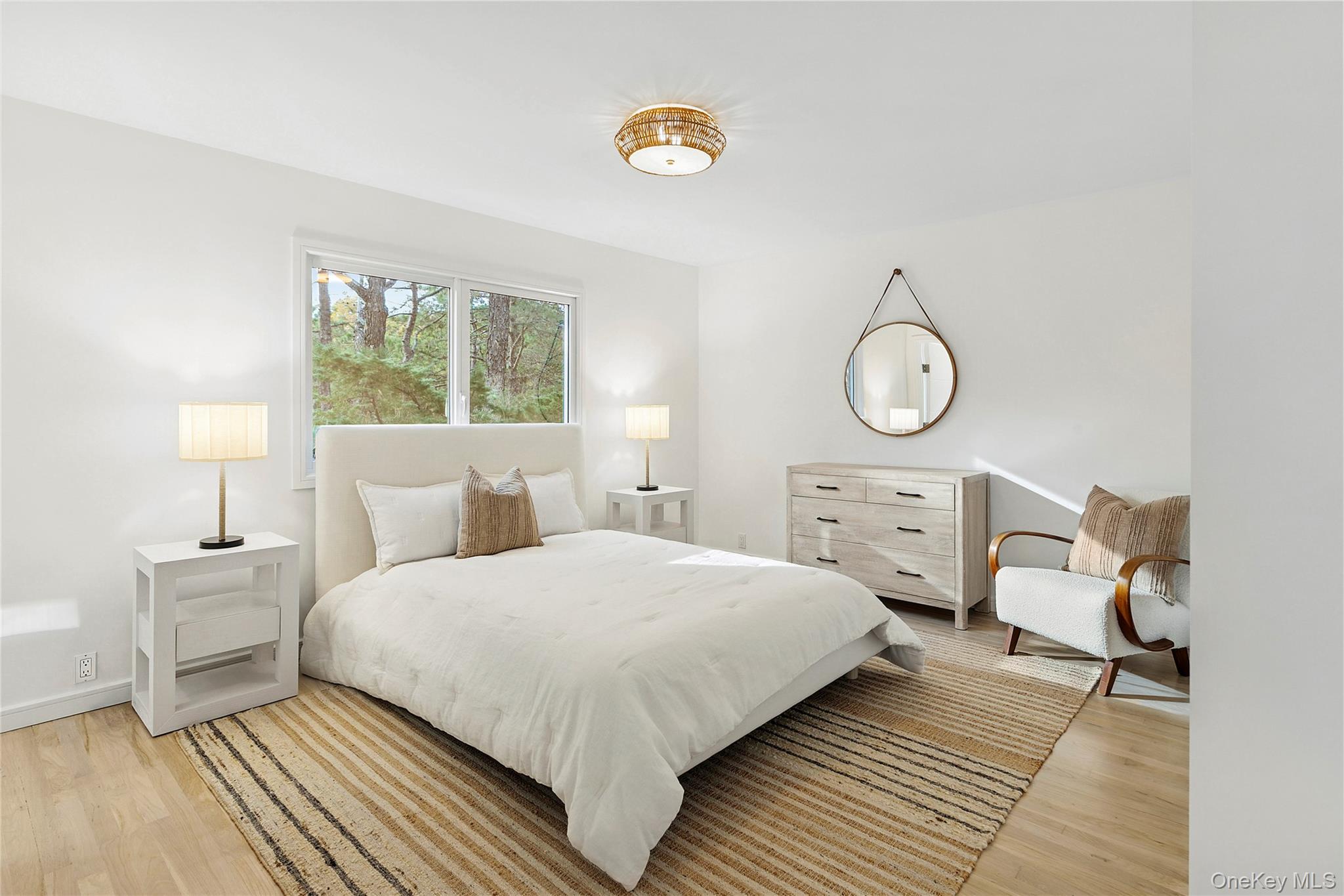 37 Gilberts Path, Amagansett, NY 11930