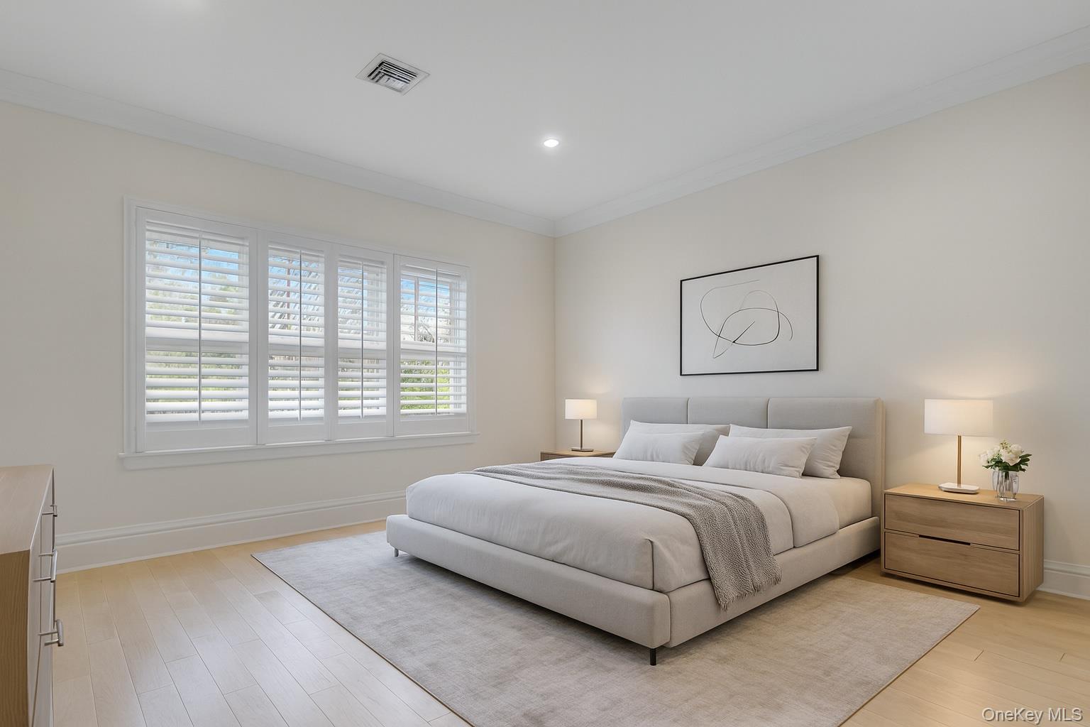 119 Wheatley Road, Old Westbury, NY 11568