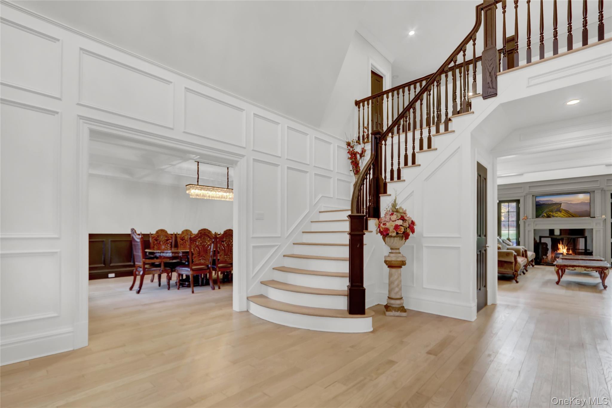 119 Wheatley Road, Old Westbury, NY 11568