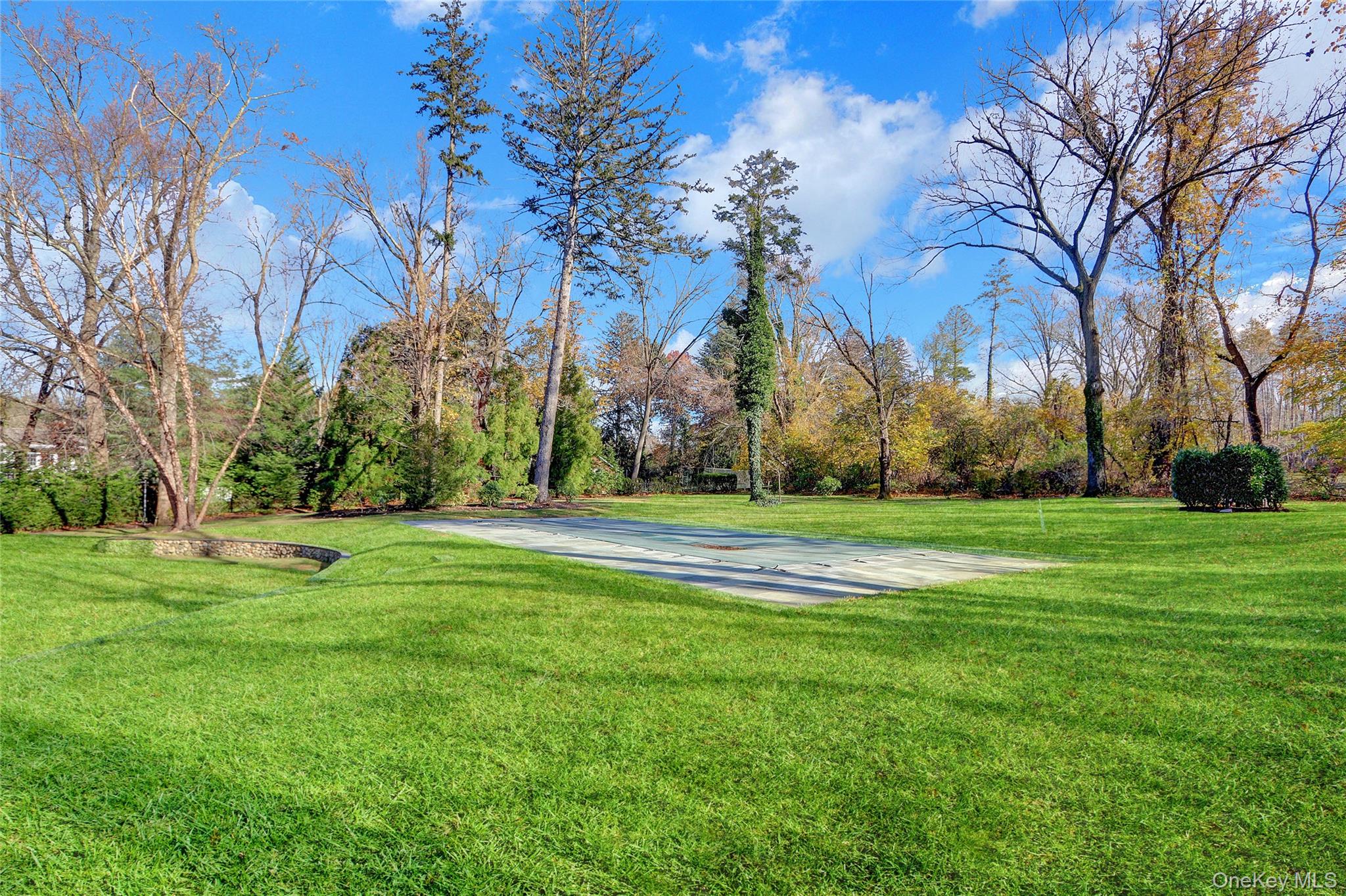 119 Wheatley Road, Old Westbury, NY 11568