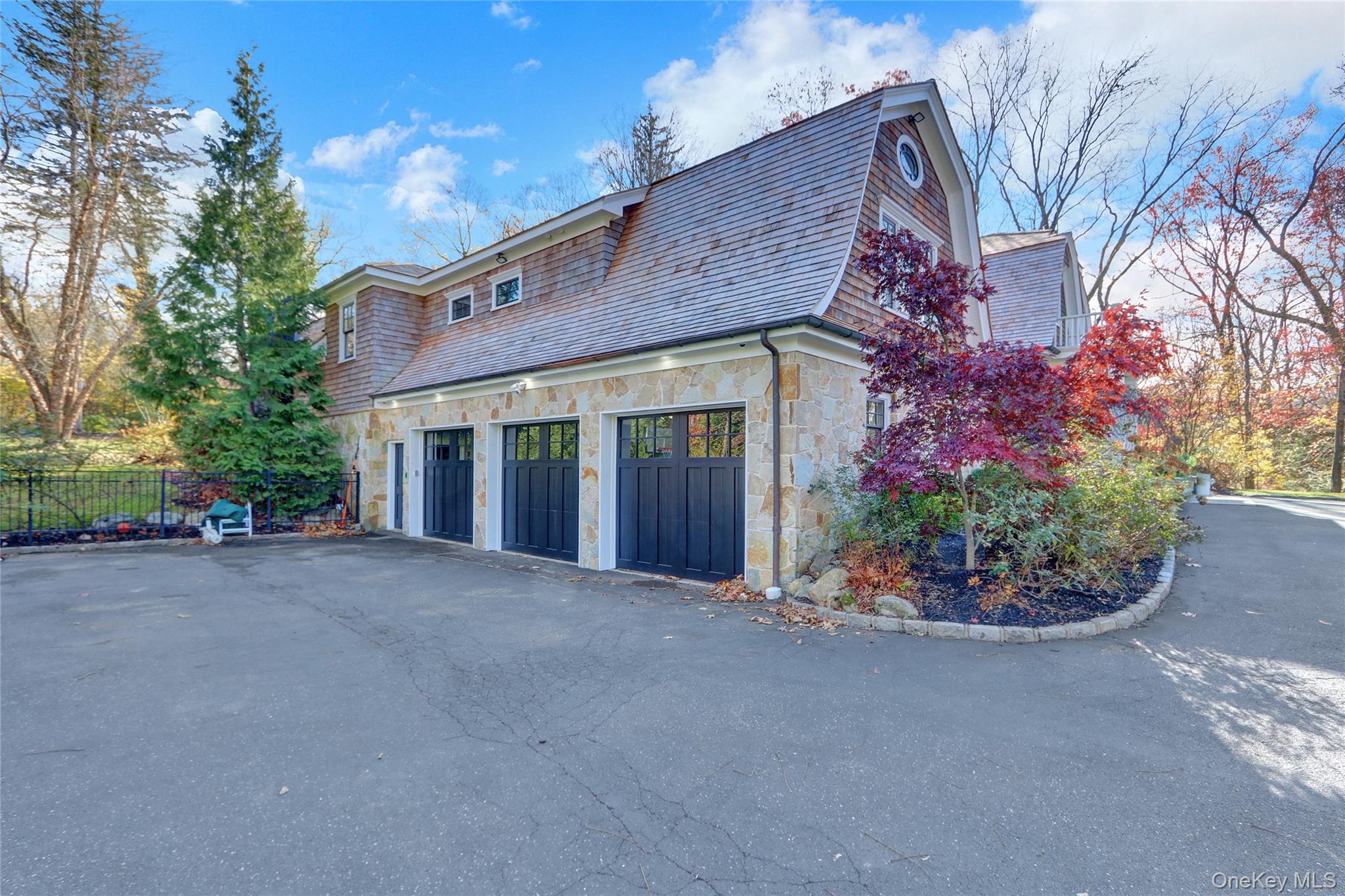 119 Wheatley Road, Old Westbury, NY 11568