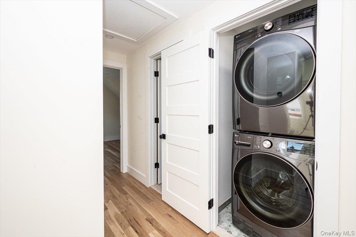 55 Alhambra Road, Massapequa, NY 11758