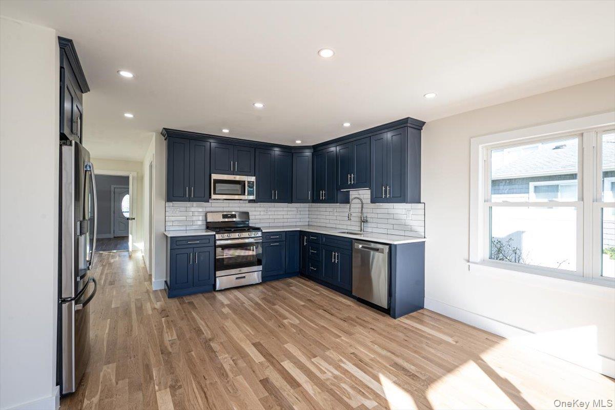 55 Alhambra Road, Massapequa, NY 11758