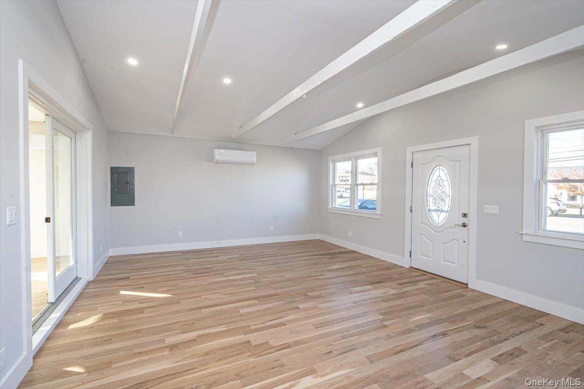 55 Alhambra Road, Massapequa, NY 11758