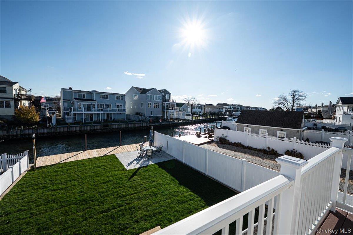 55 Alhambra Road, Massapequa, NY 11758