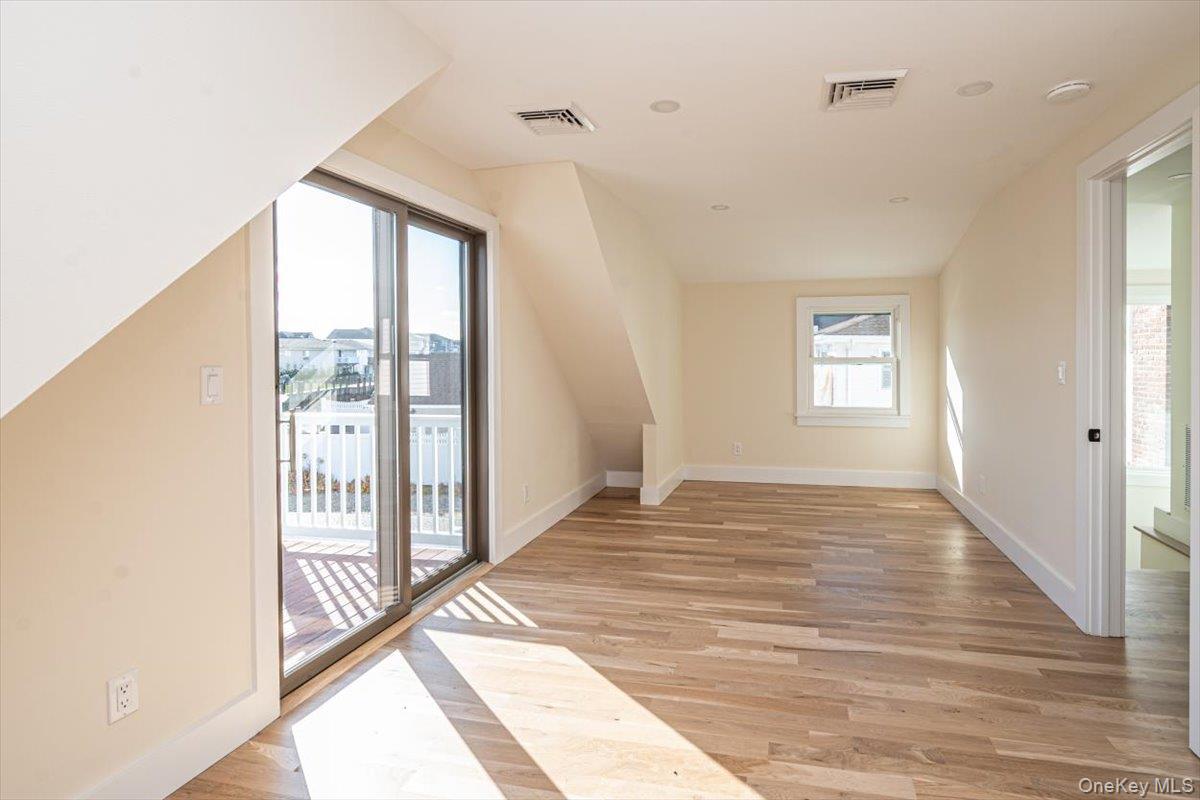 55 Alhambra Road, Massapequa, NY 11758