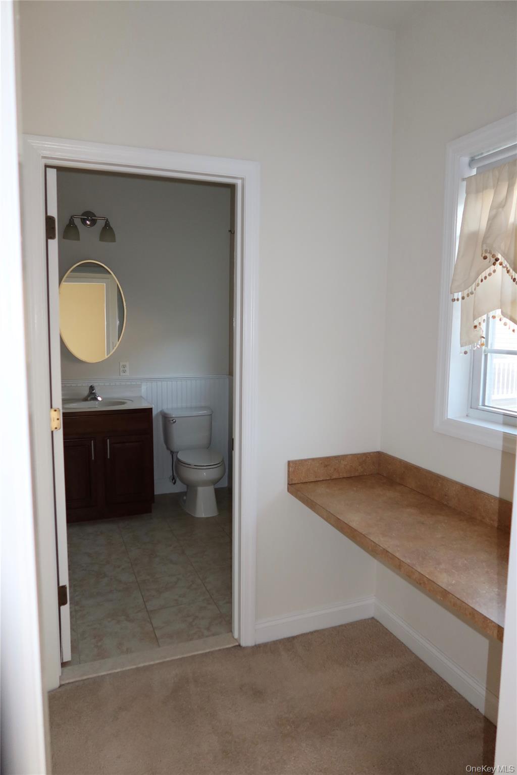 116 Kenneth Court # 116, Amityville, NY 11701