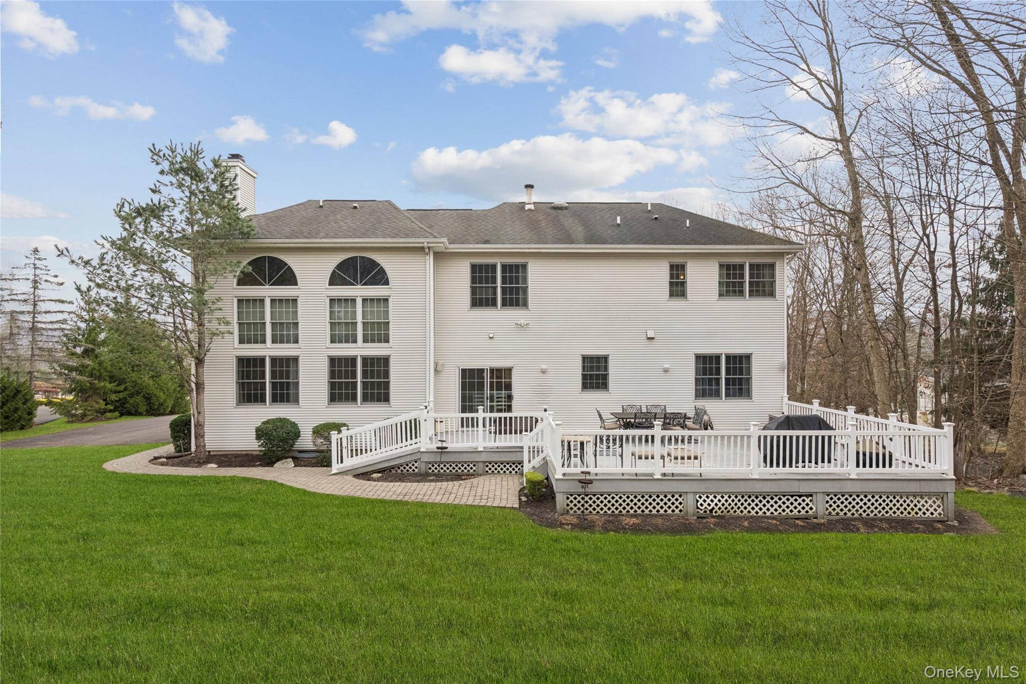 51 Cedar Drive, Tuxedo Park, NY 10987