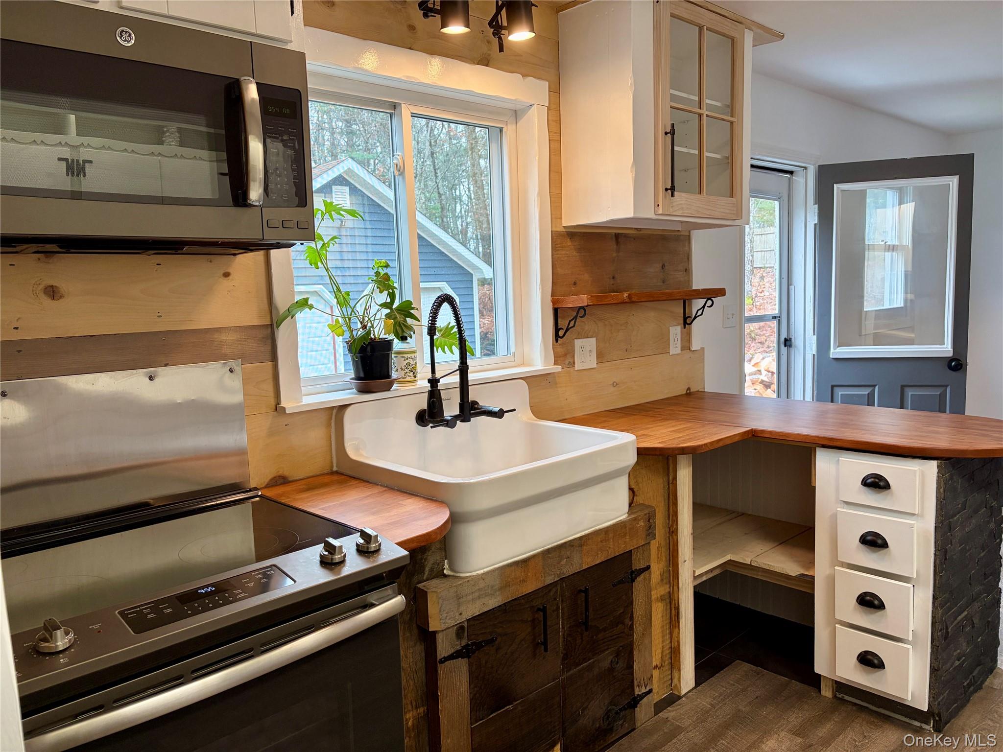 44 Gregory Road, Glen Spey, NY 12737