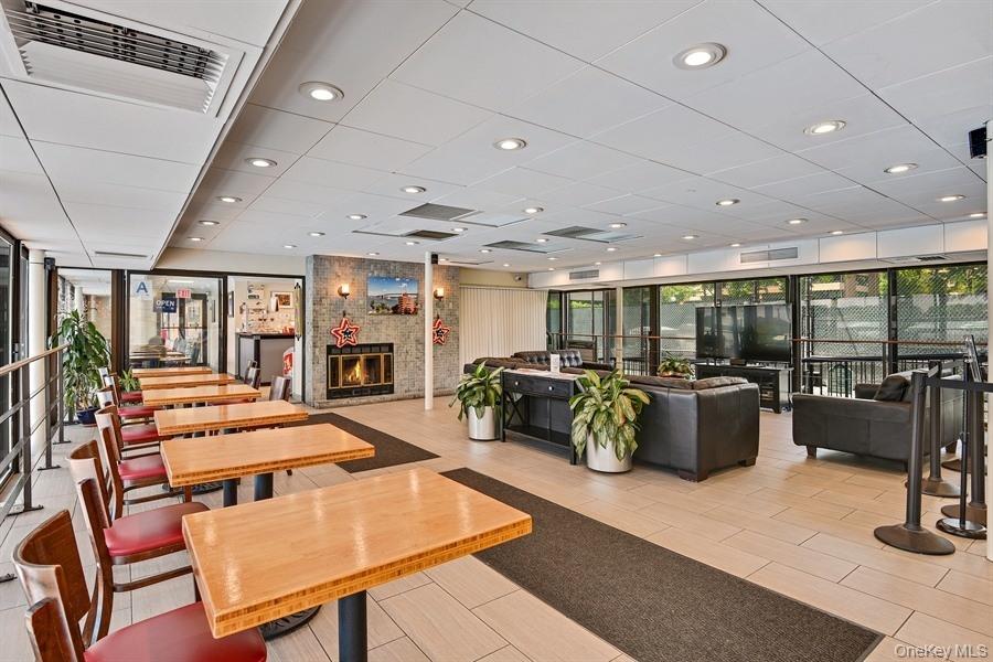 166-26 Powells Cove Boulevard # 9A, Beechhurst, NY 11357