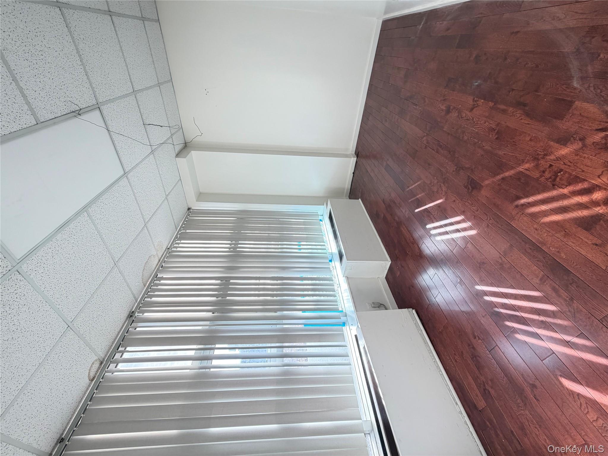 135-11 40th Road # 4B, Flushing, NY 11354