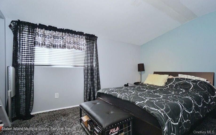 386 Page Avenue, Staten Island, NY 10307