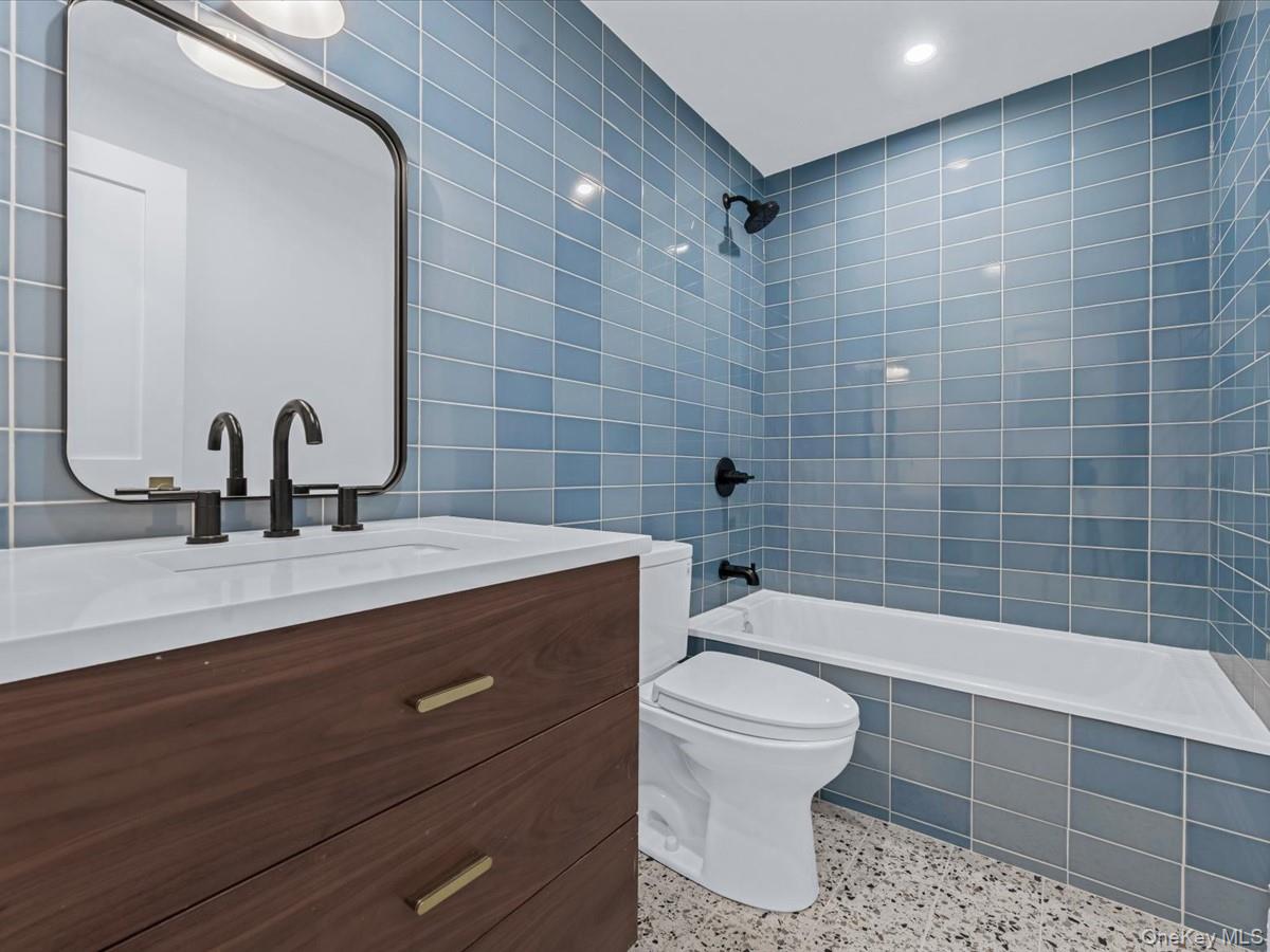 753 Hancock Street # HSE, Brooklyn, NY 11233