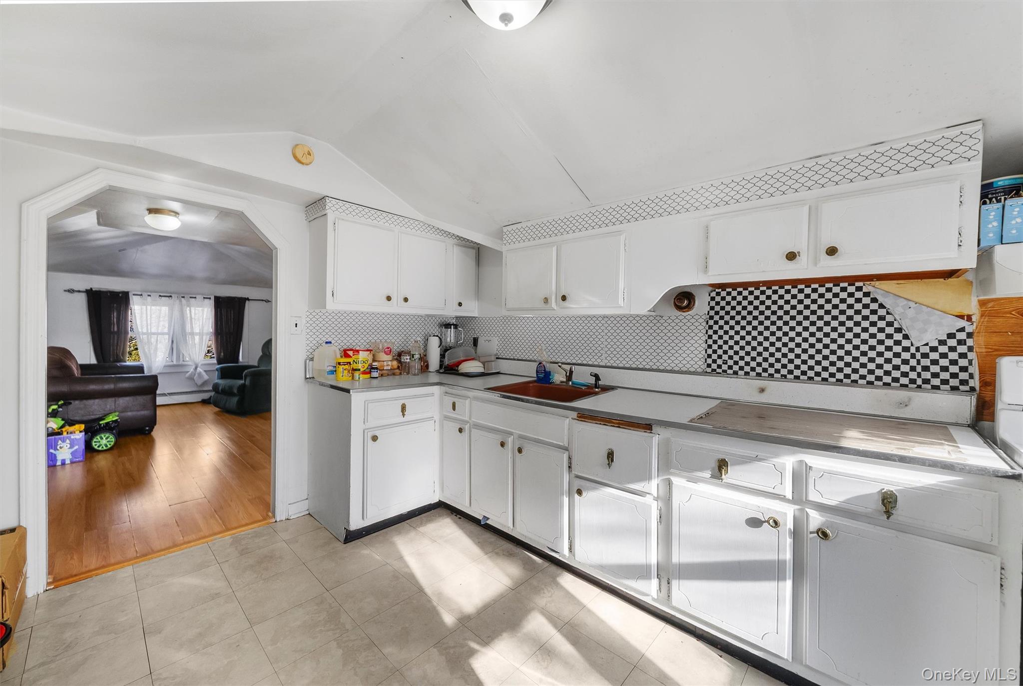 9 Hillside Avenue, Haverstraw, NY 10927