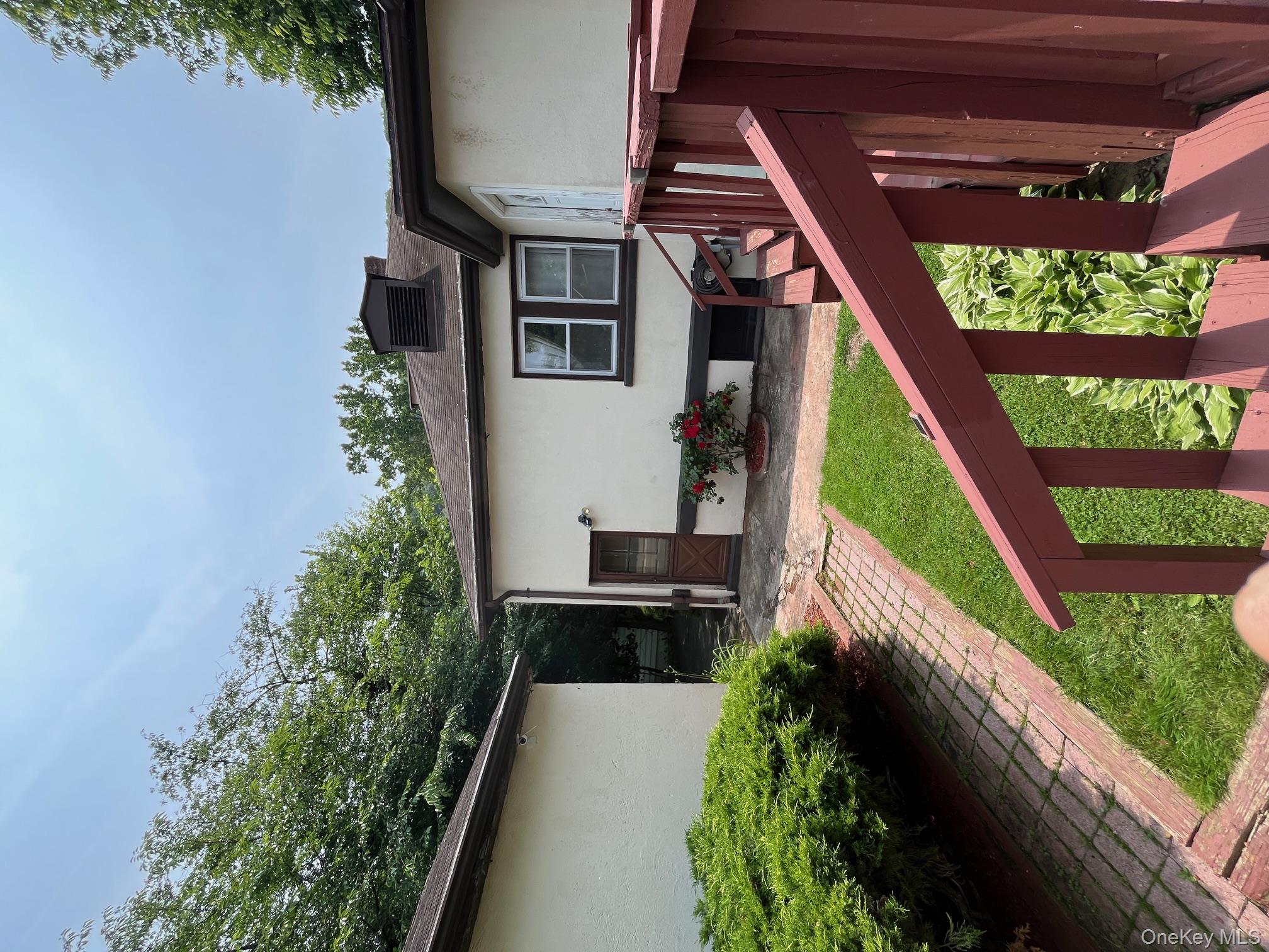 9 Hillside Avenue, Haverstraw, NY 10927