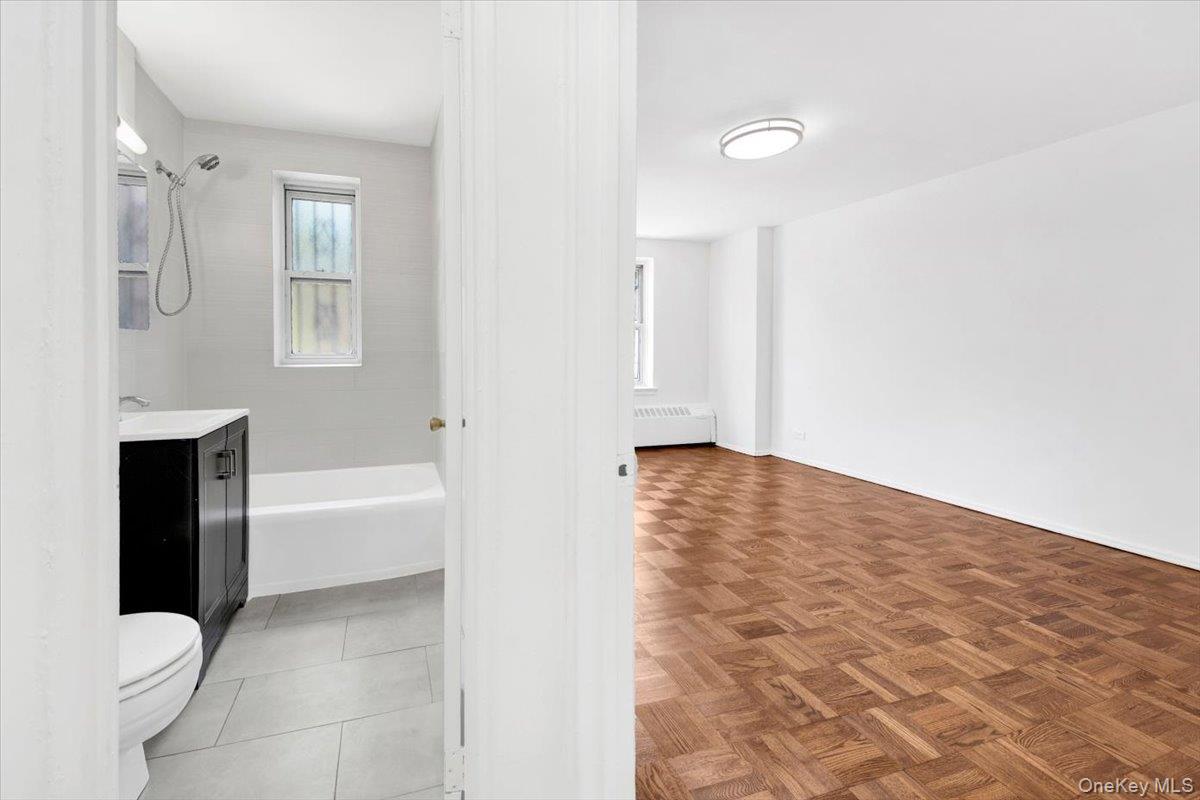 2630 Kingsbridge Terrace # 2R, Bronx, NY 10463