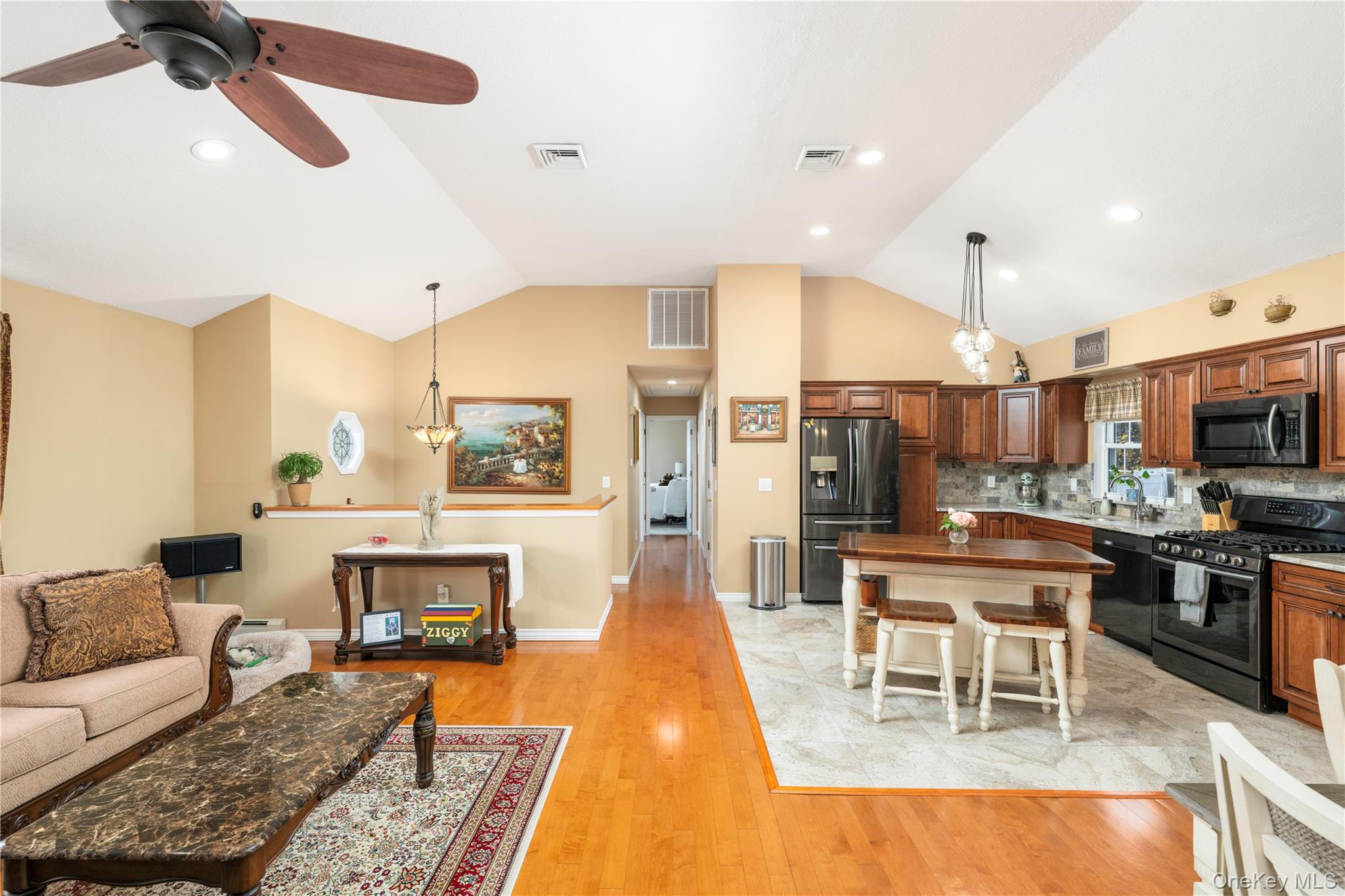 293 Garden Street, New Windsor, NY 12553