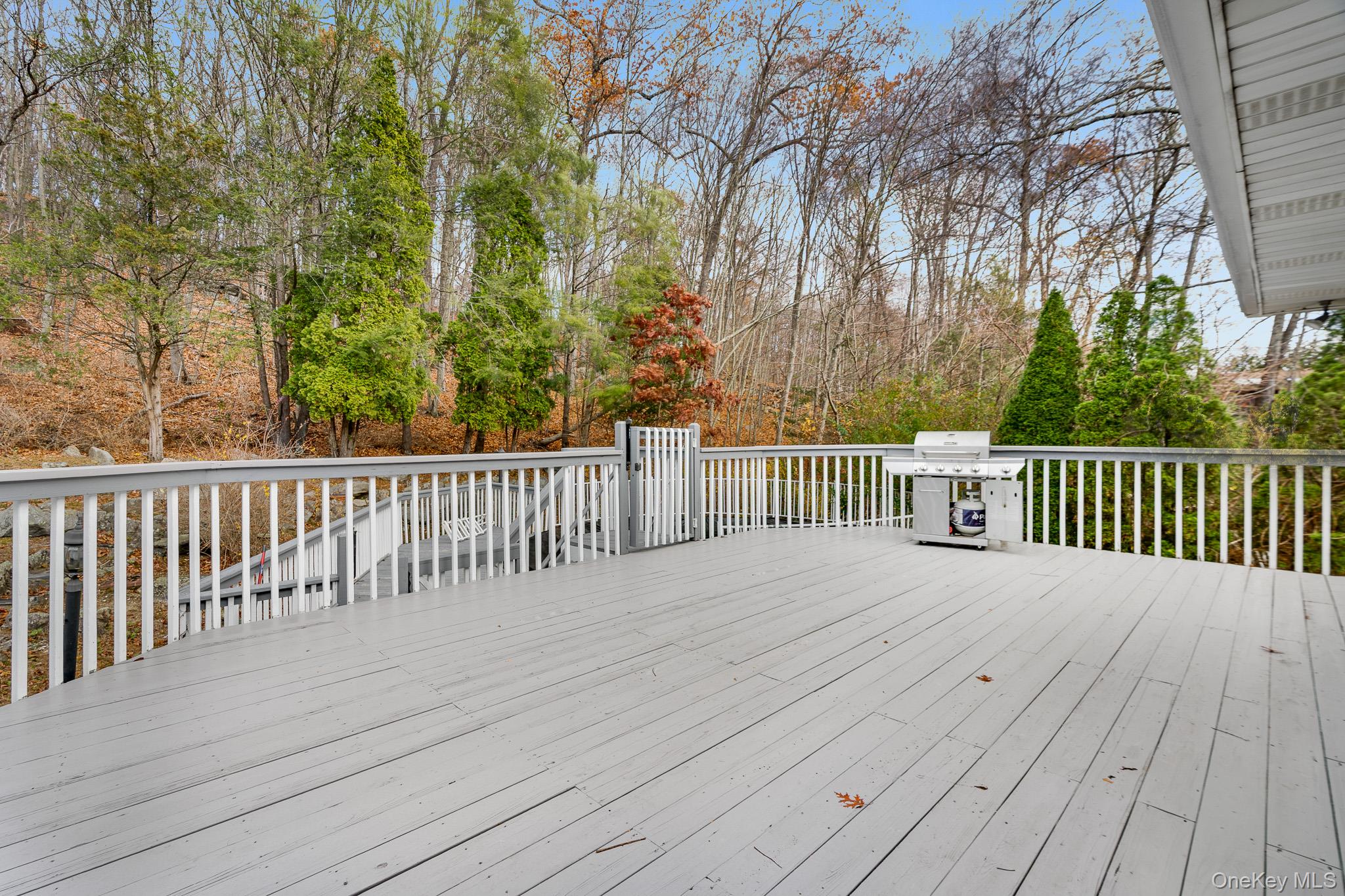 26 Astor Drive, Mahopac, NY 10541