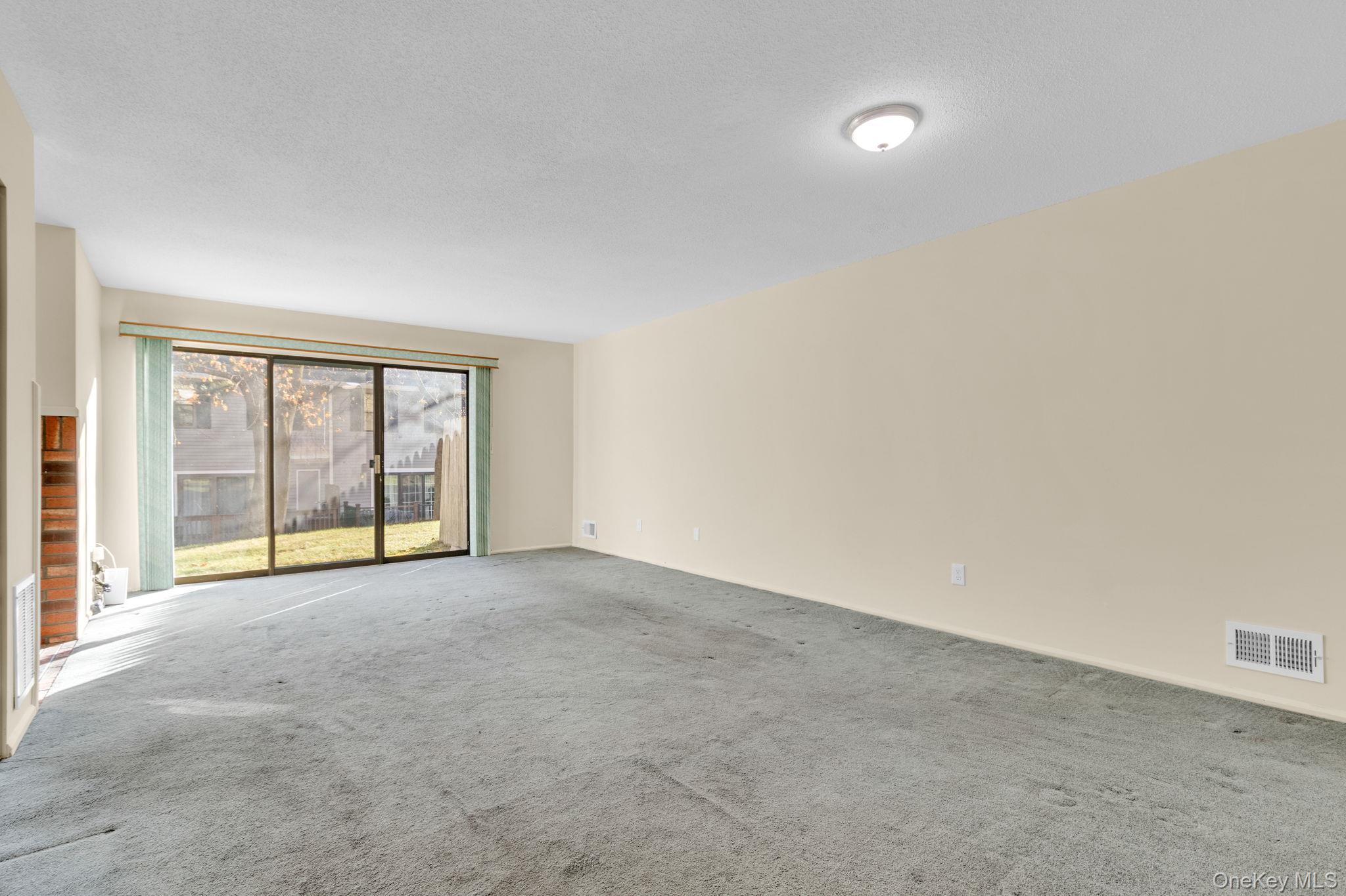 1 Juniper Court, Peekskill, NY 10566