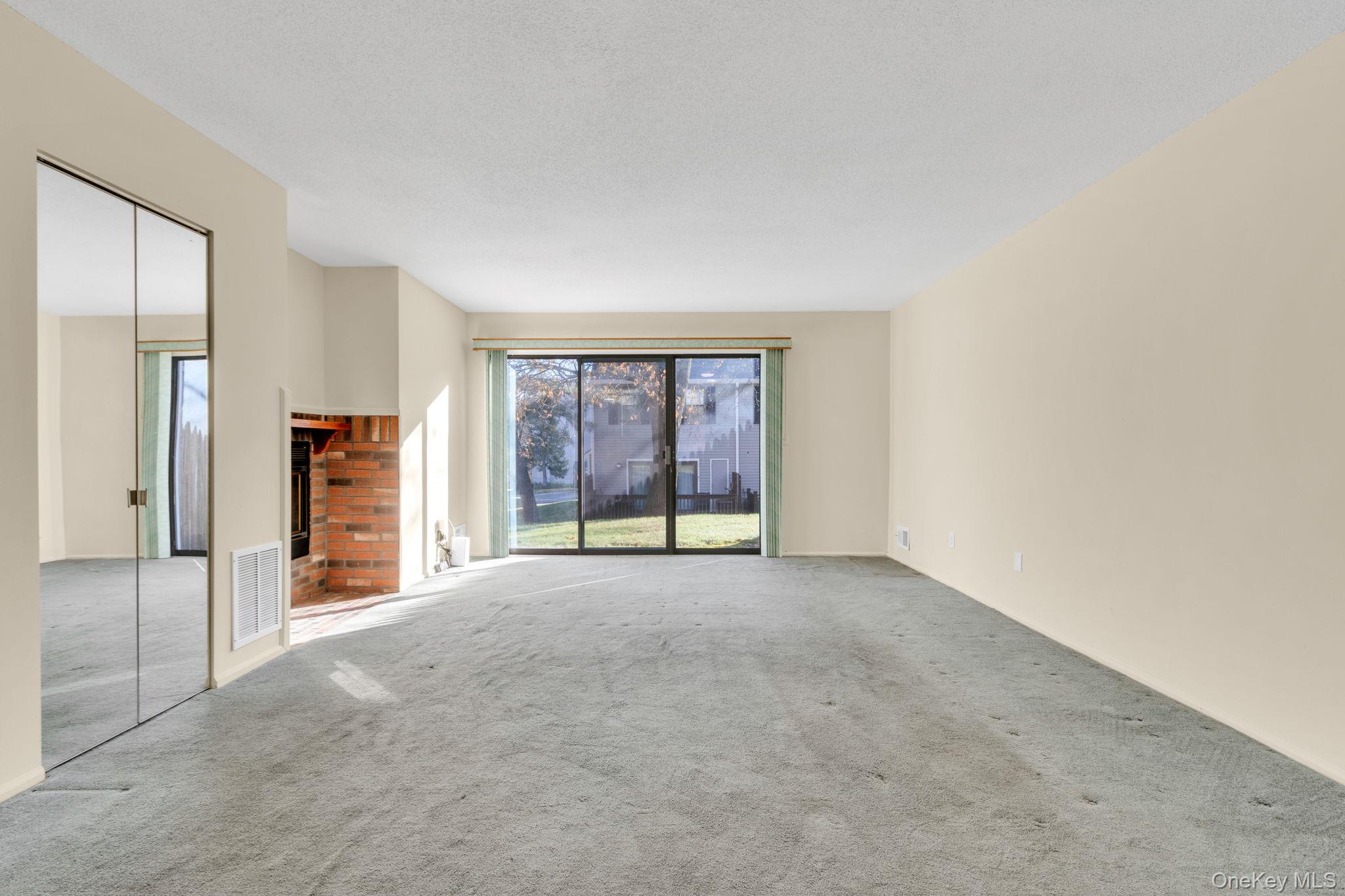 1 Juniper Court, Peekskill, NY 10566