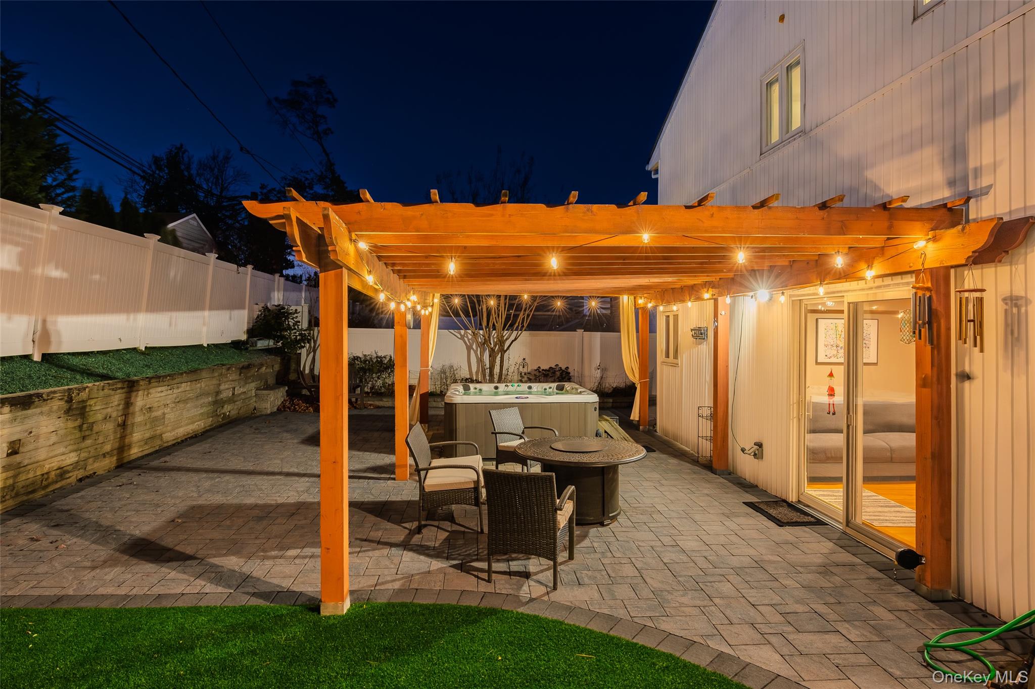 1734 Roberta Lane, Merrick, NY 11566