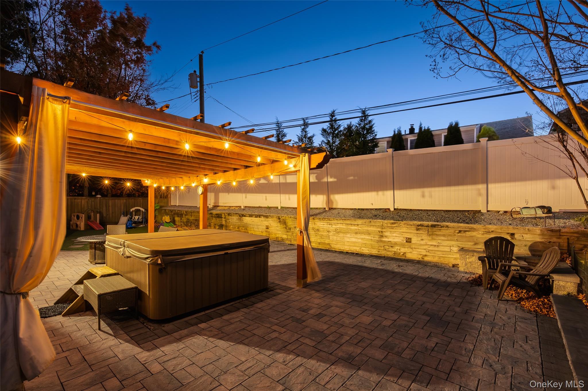 1734 Roberta Lane, Merrick, NY 11566