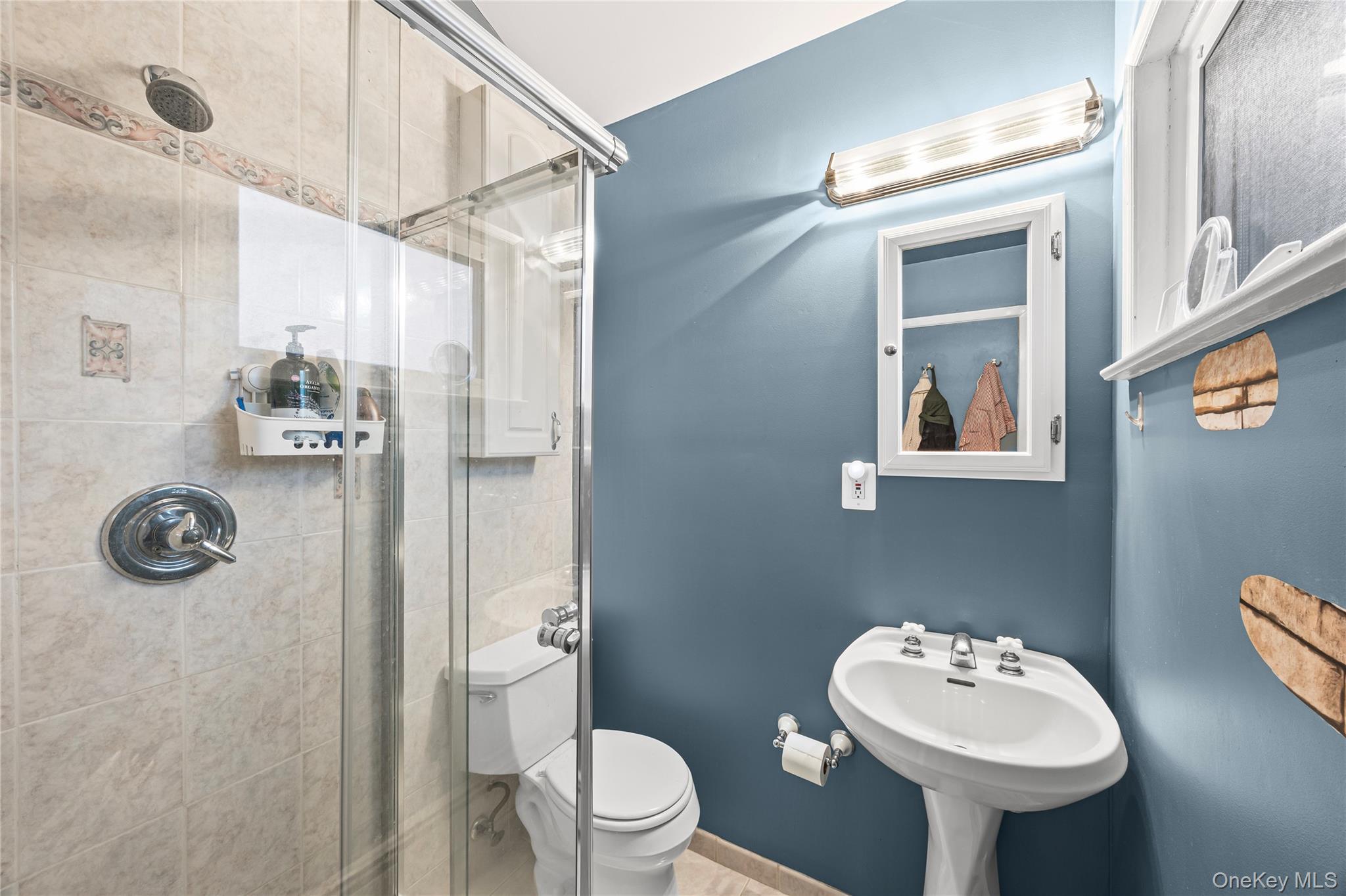 1734 Roberta Lane, Merrick, NY 11566