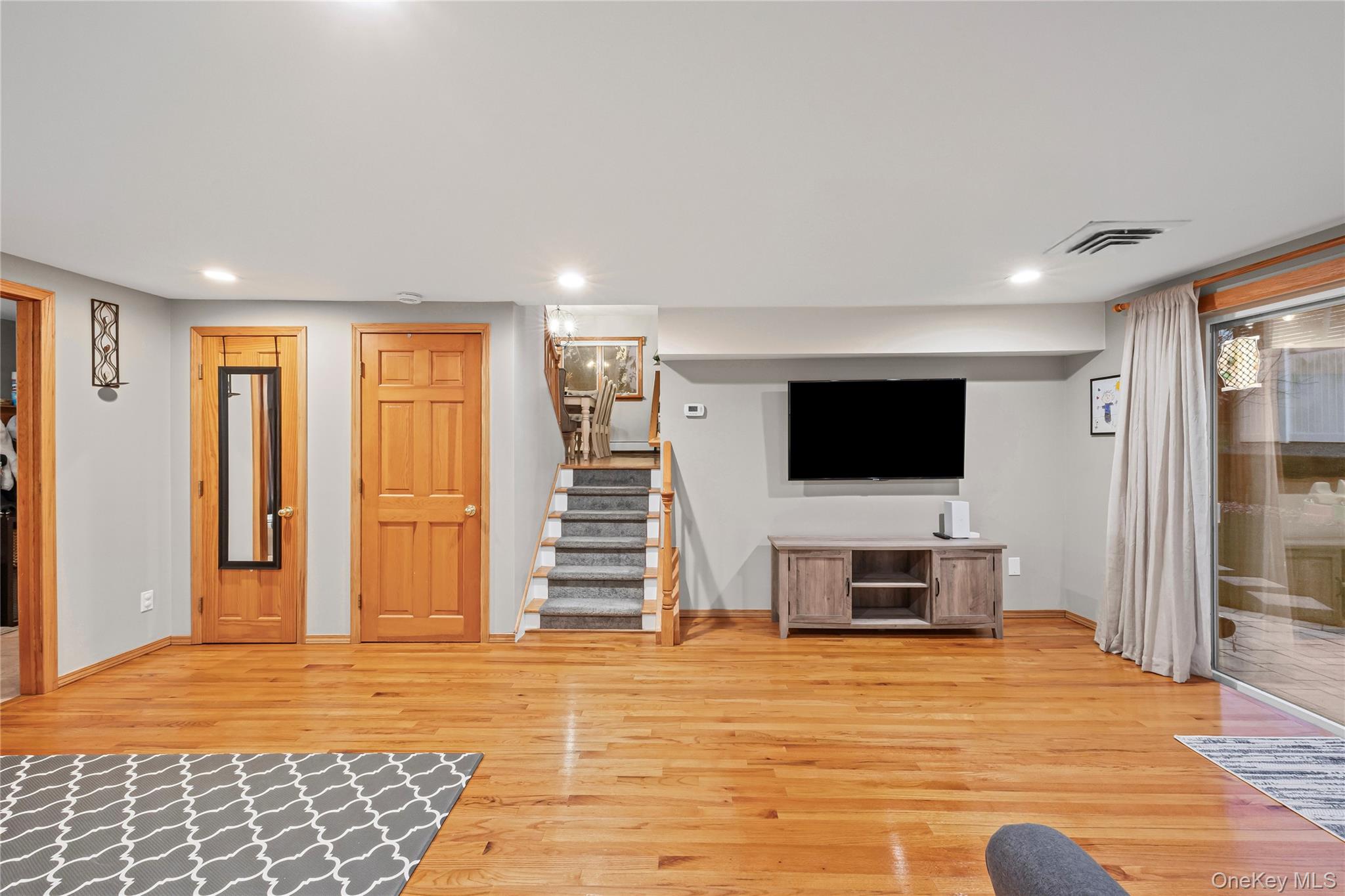 1734 Roberta Lane, Merrick, NY 11566