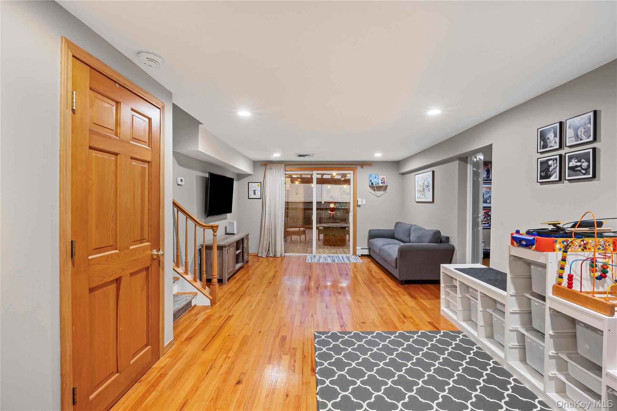 1734 Roberta Lane, Merrick, NY 11566