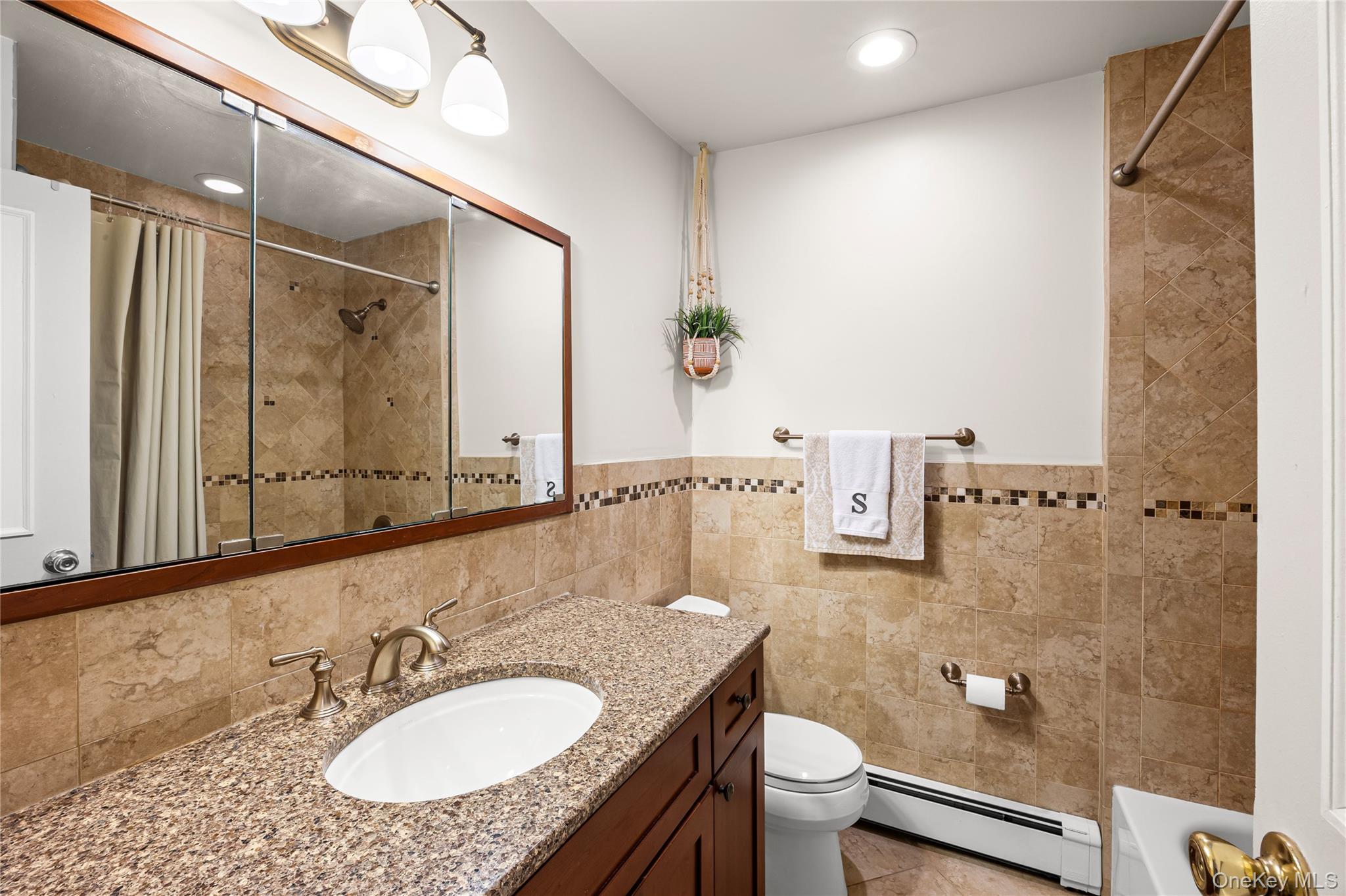 1734 Roberta Lane, Merrick, NY 11566