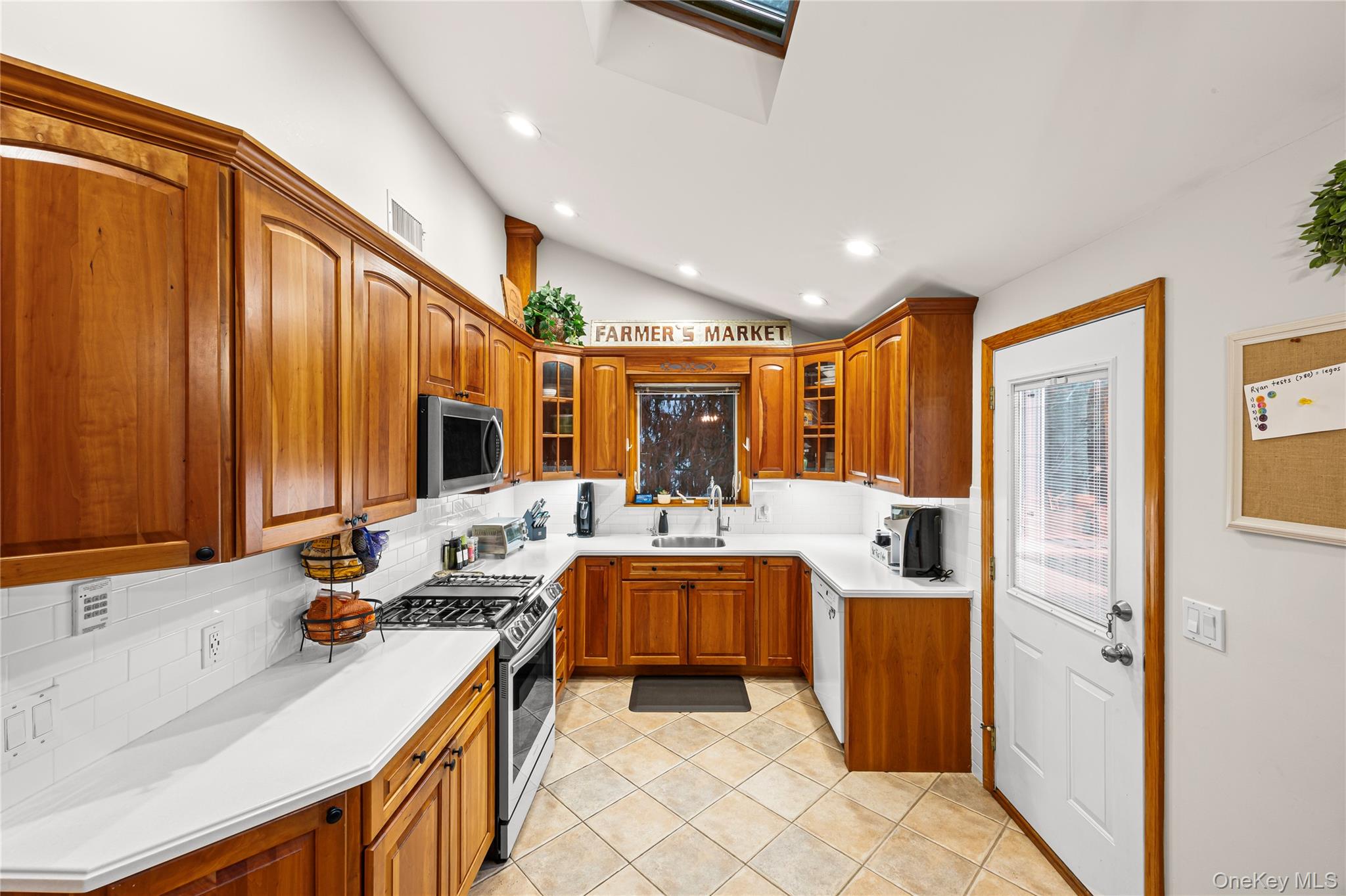 1734 Roberta Lane, Merrick, NY 11566