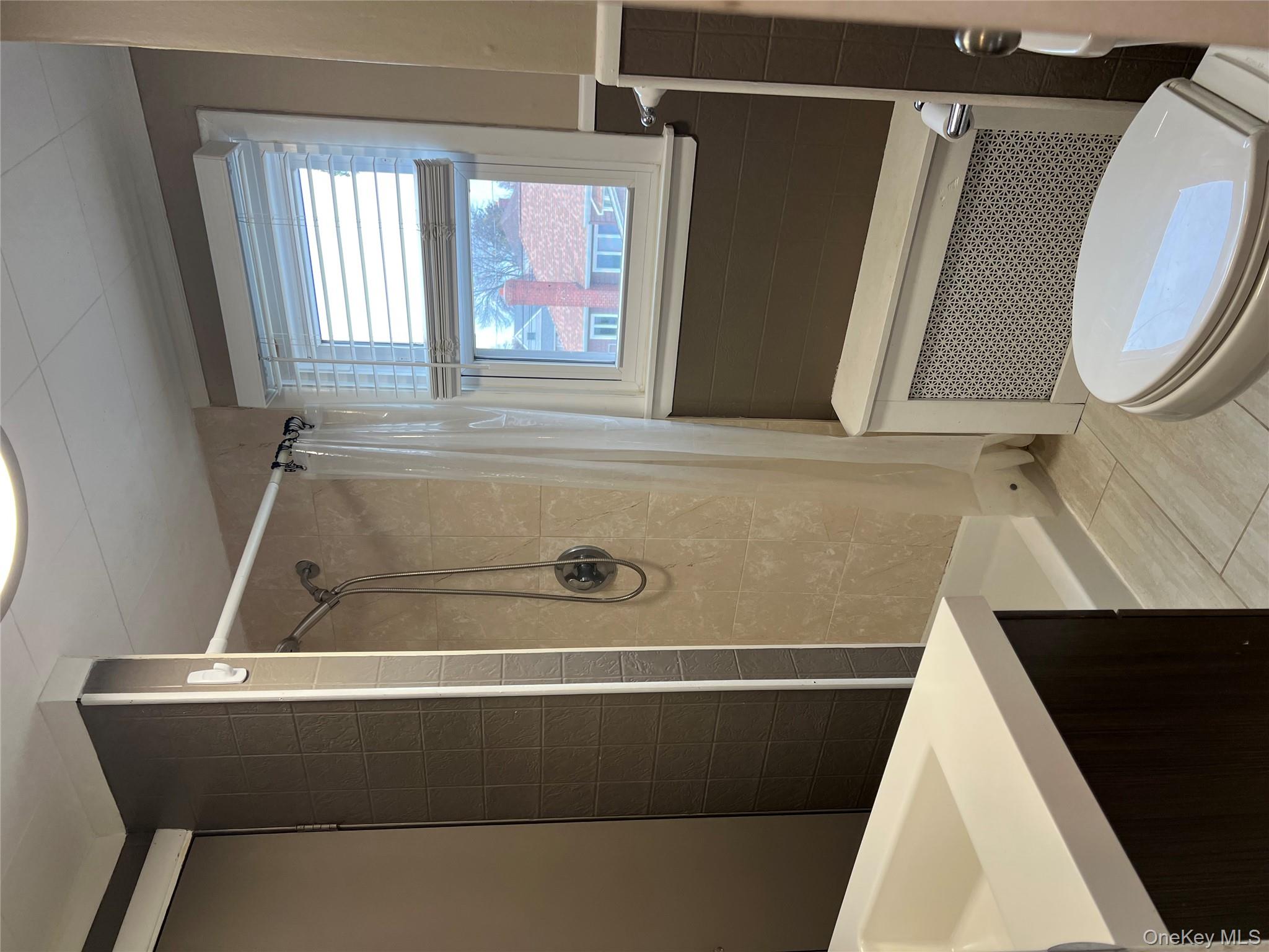 626 Wool Avenue, Franklin Square, NY 11010