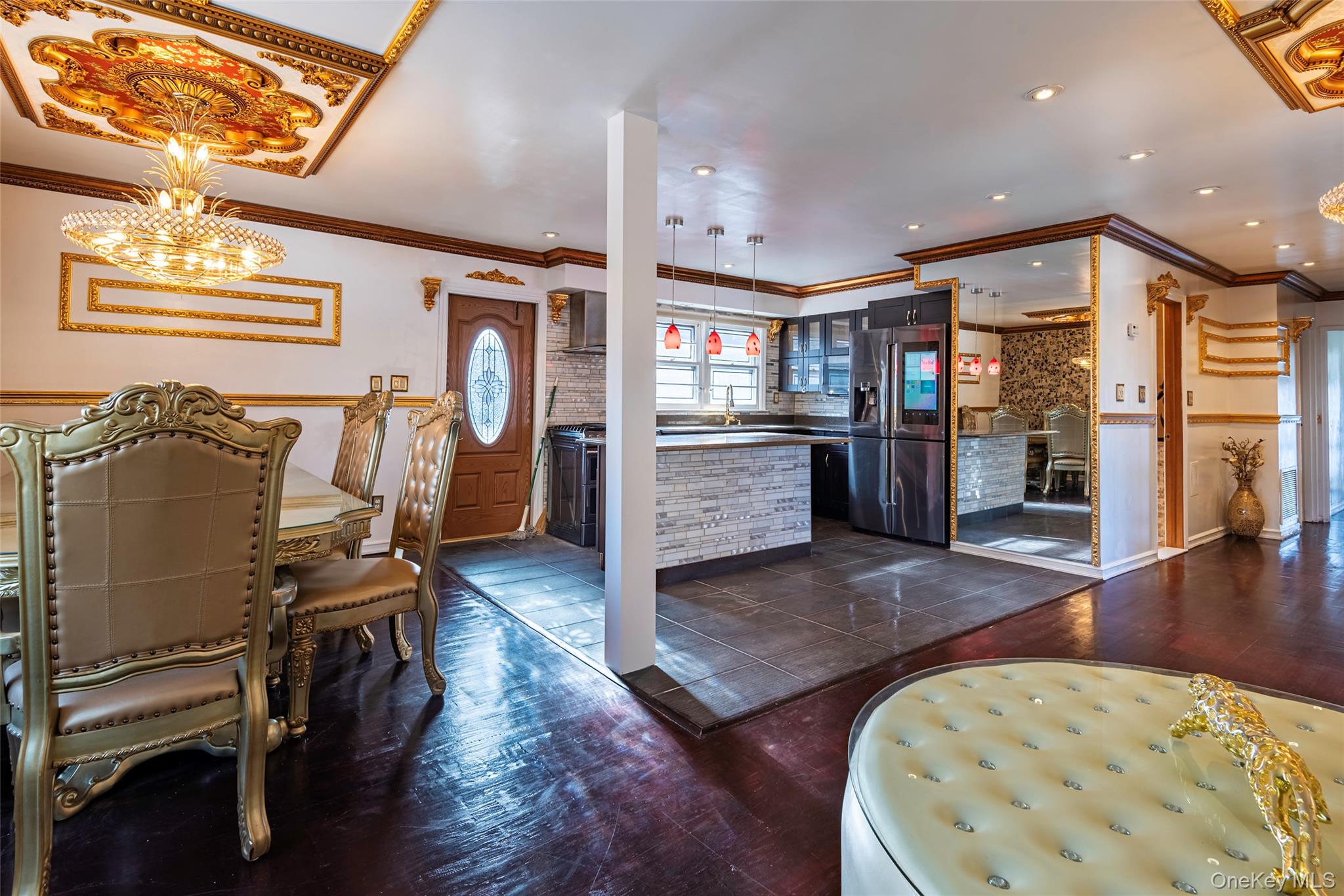 244-19 Grand Central Parkway, Douglaston, NY 11362